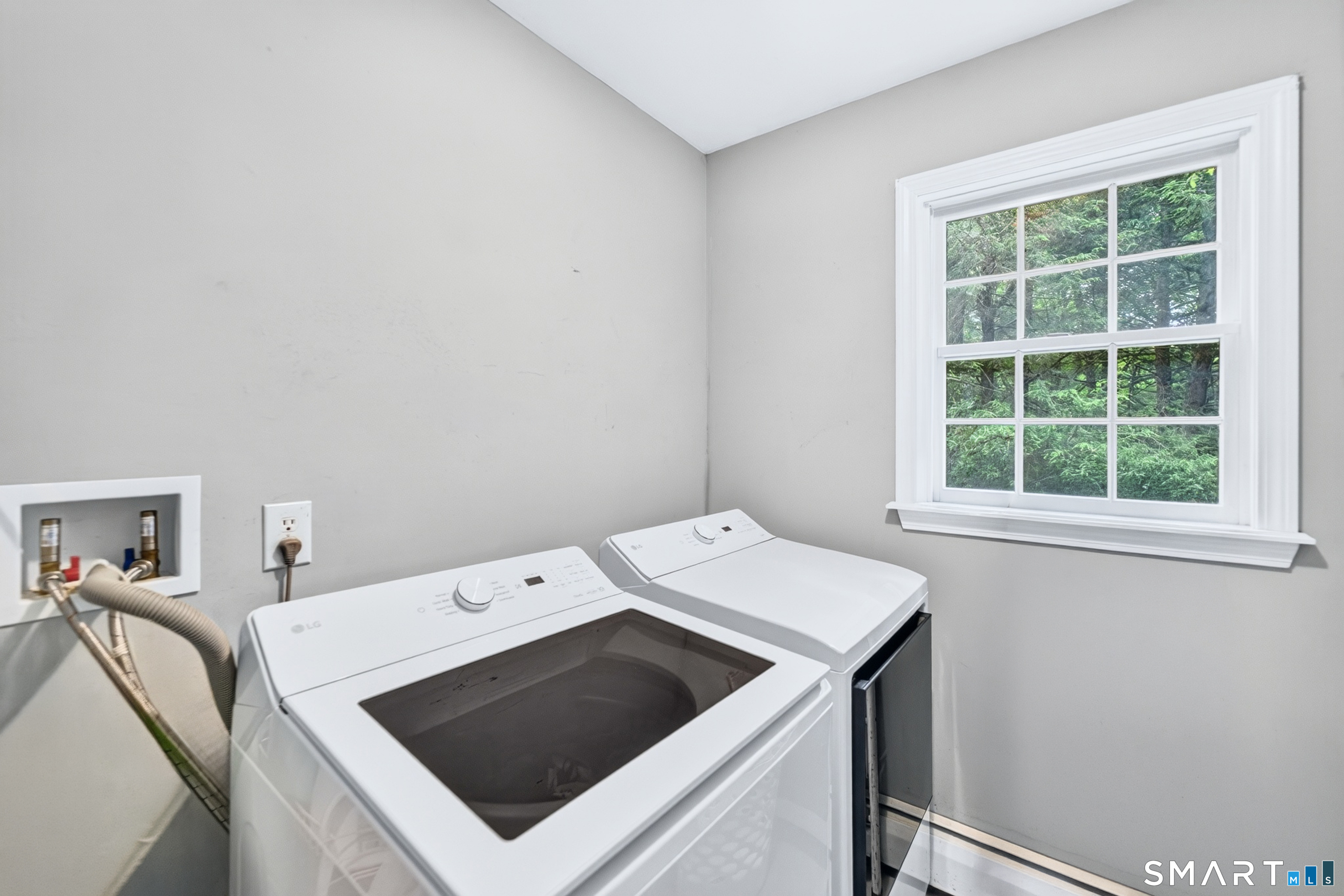 26 Bush Hill Road Property Photo 23