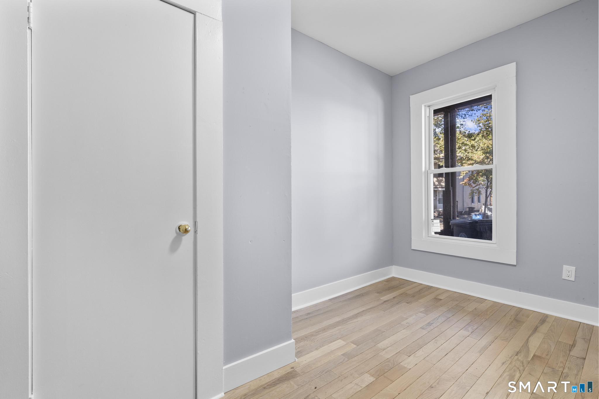 302 Exchange 1 Street Property Photo 3
