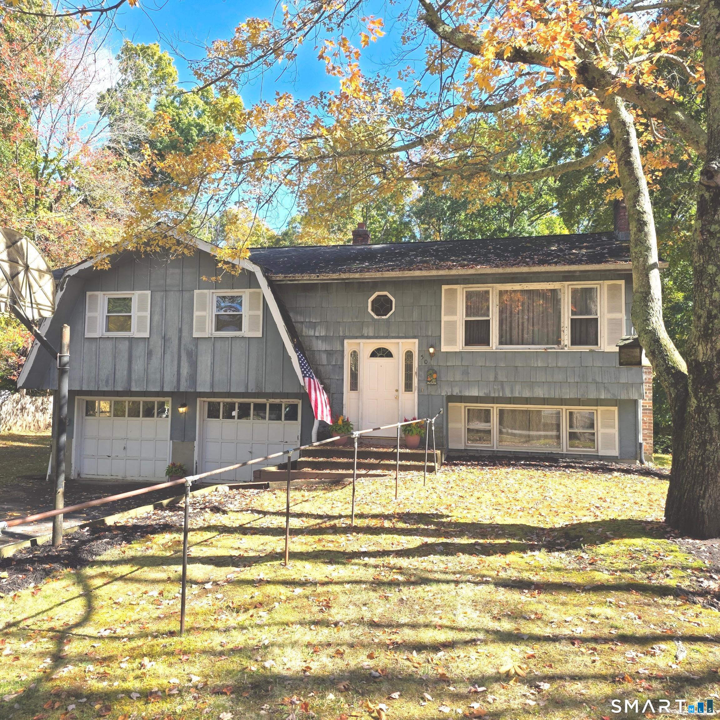 50 Saint Moritz Circle Property Photo 2