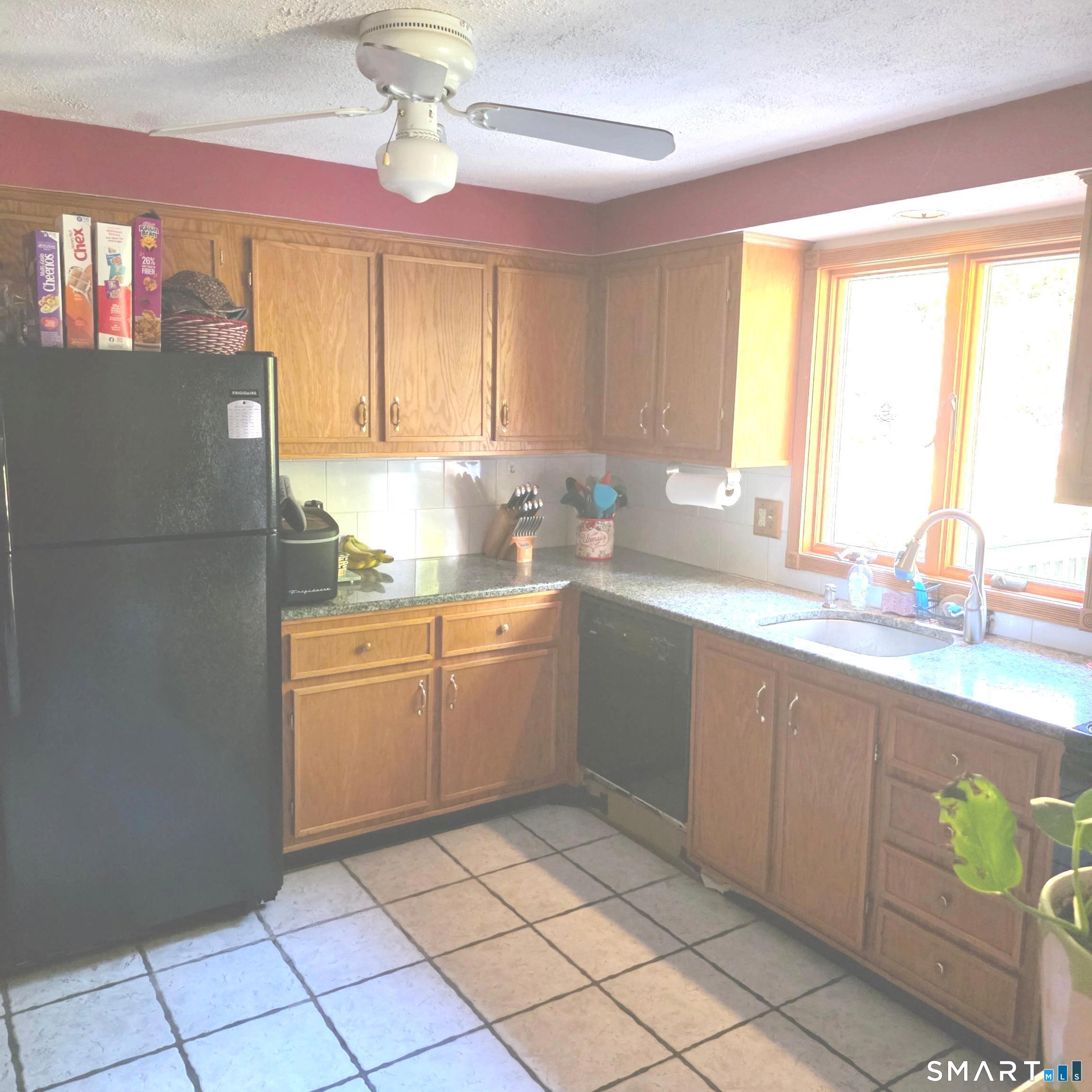 50 Saint Moritz Circle Property Photo 8
