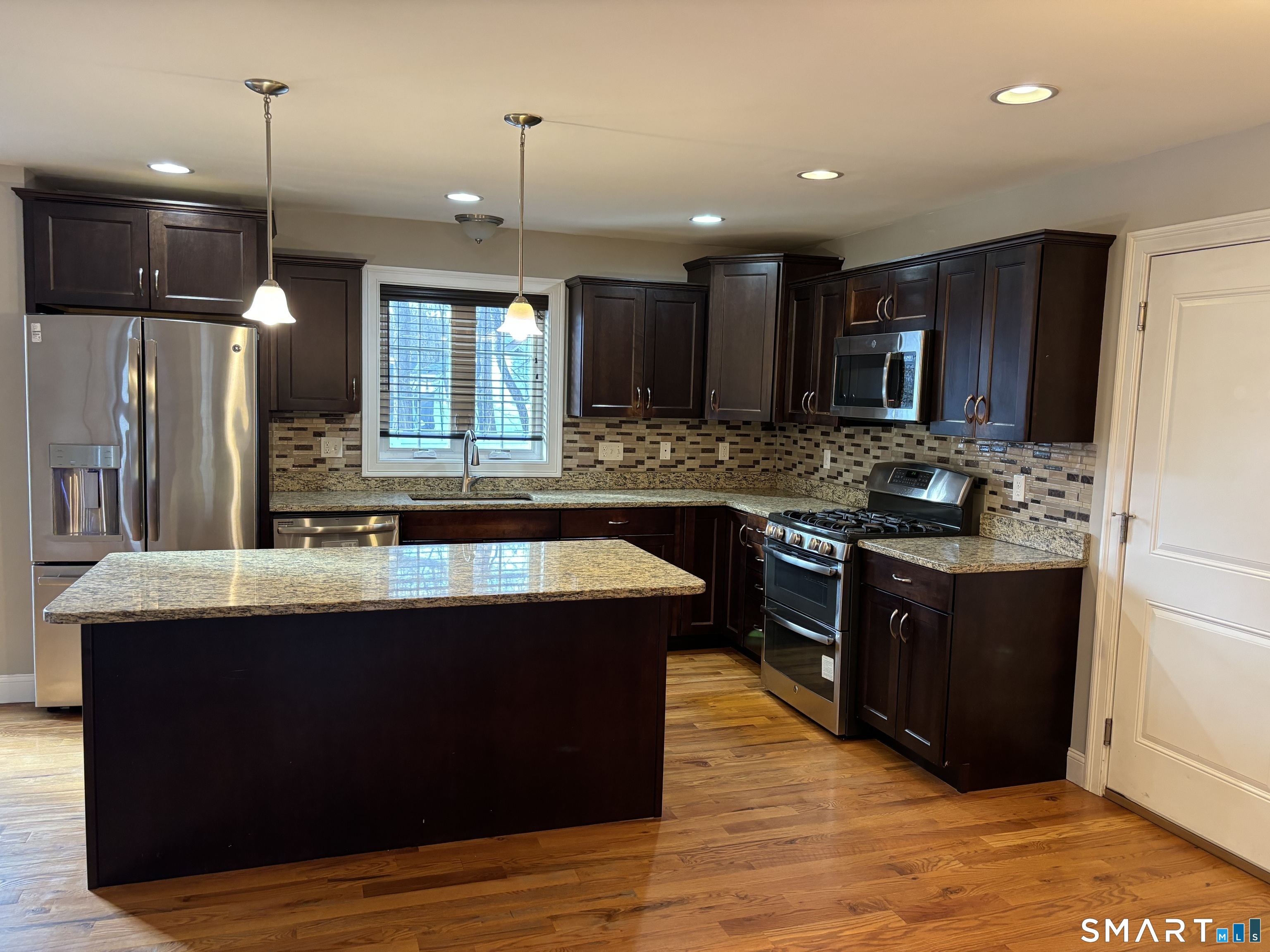 22 Hunters Lane Property Photo 6