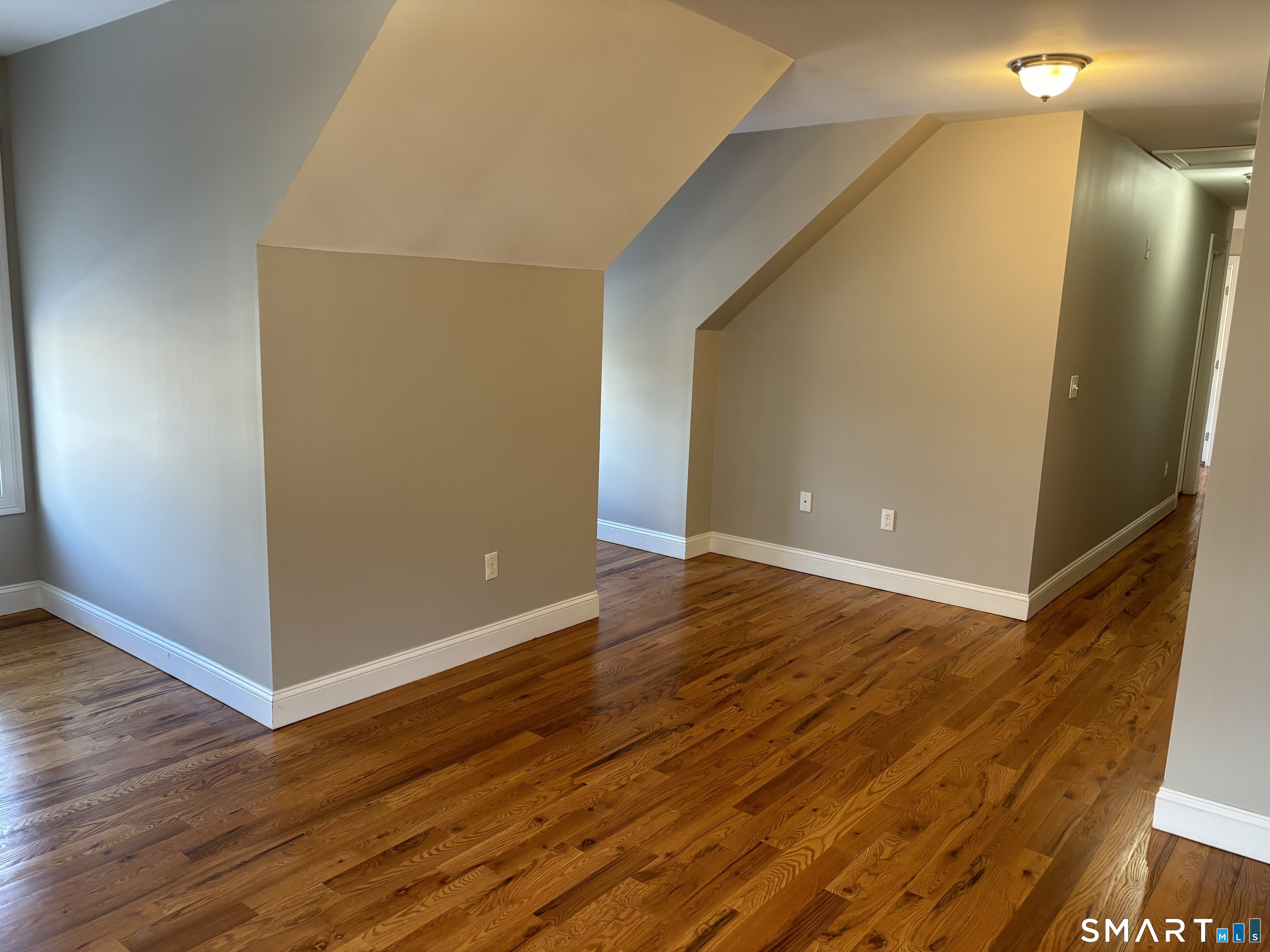 22 Hunters Lane Property Photo 23