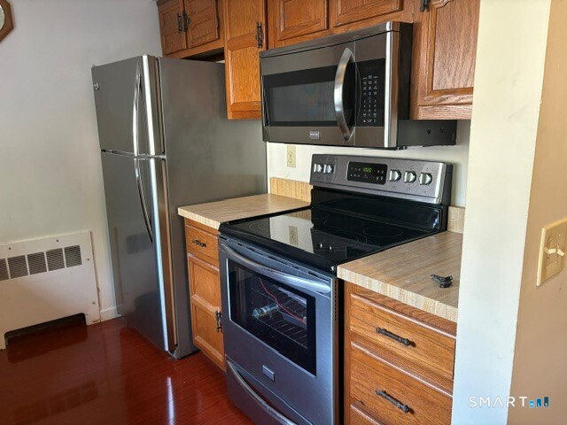 431 Swanson 431 Crescent Property Photo 6