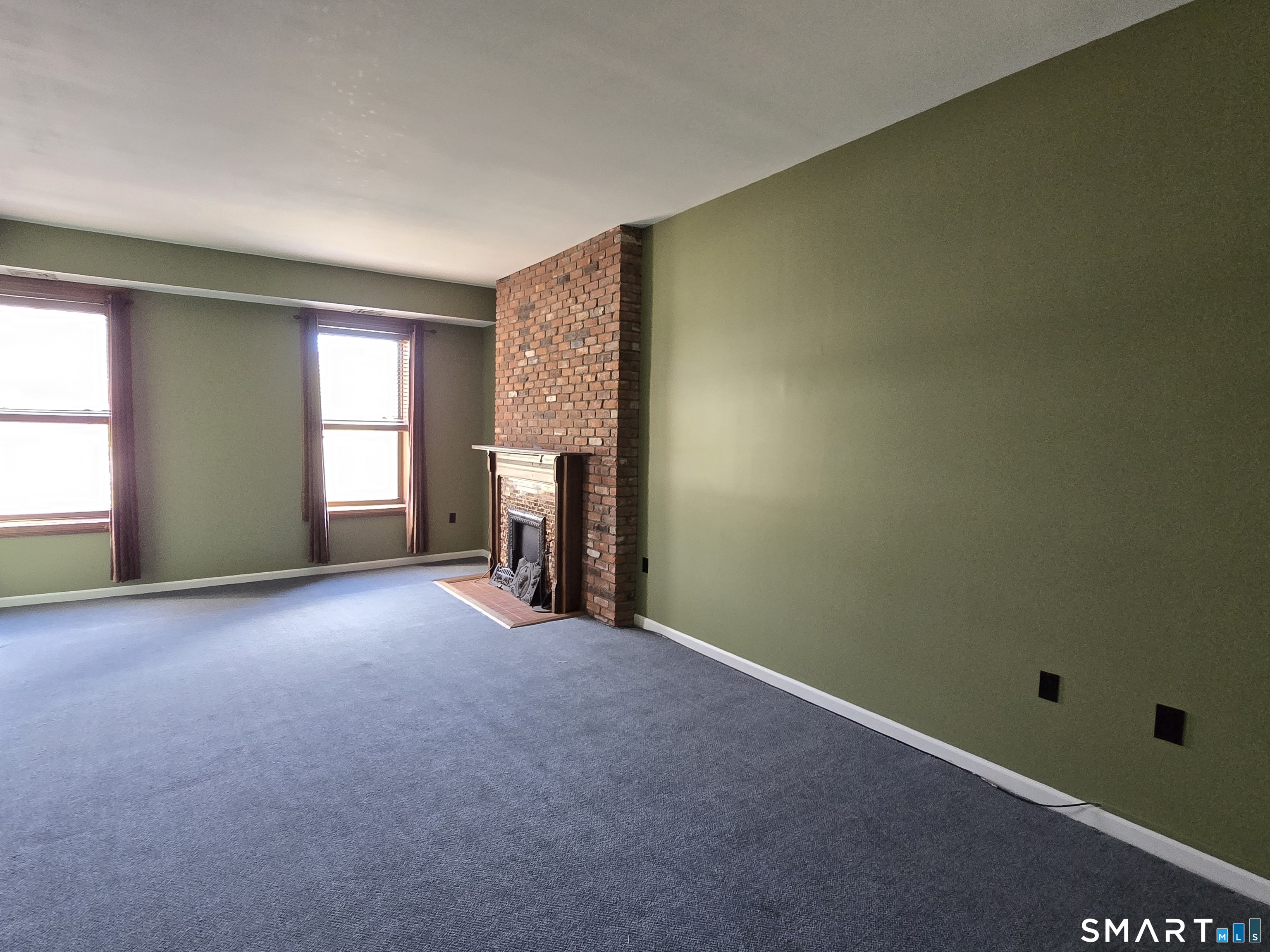 1 Linden 407 Place Property Photo 14