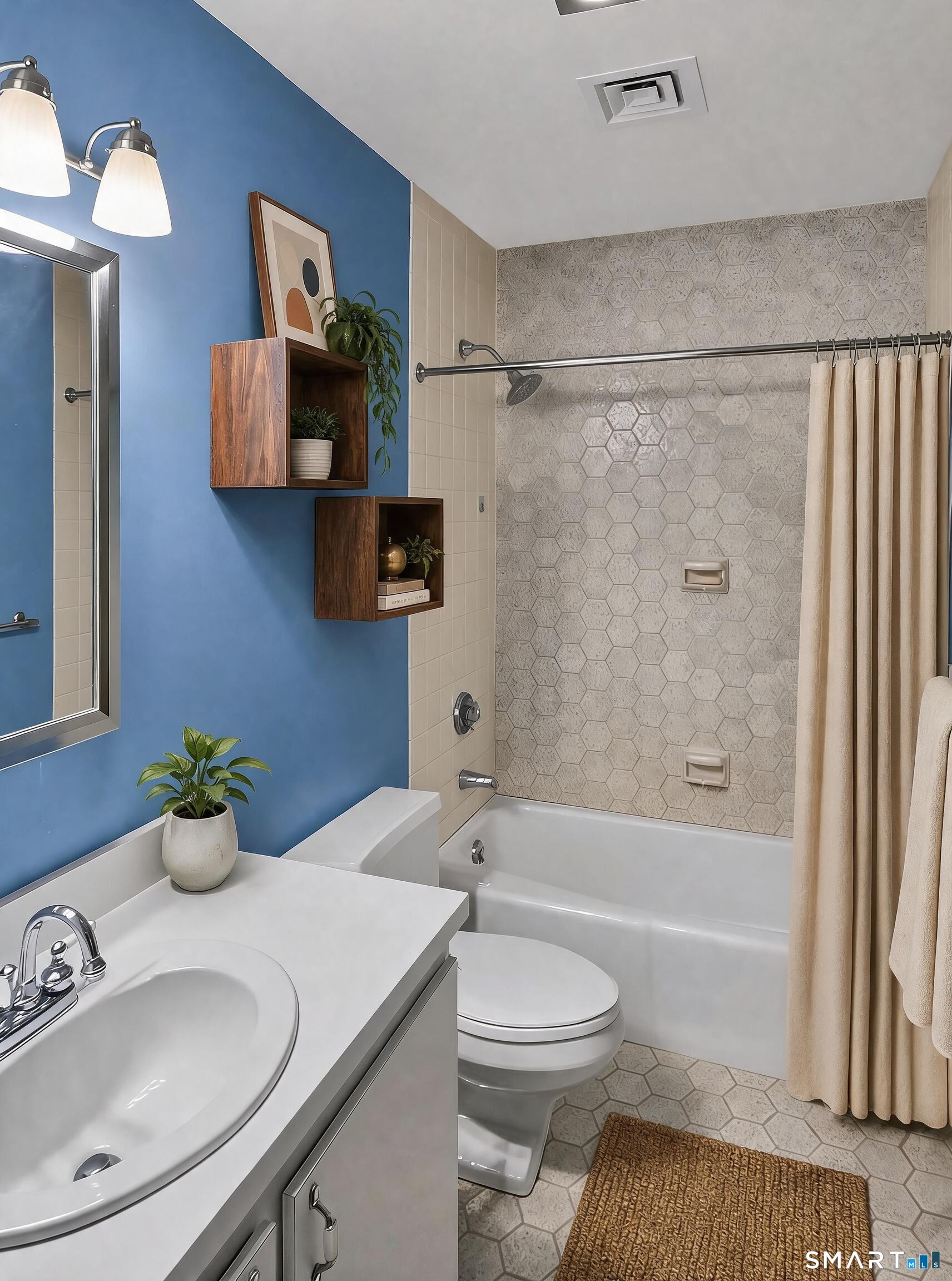 1 Linden 407 Place Property Photo 19