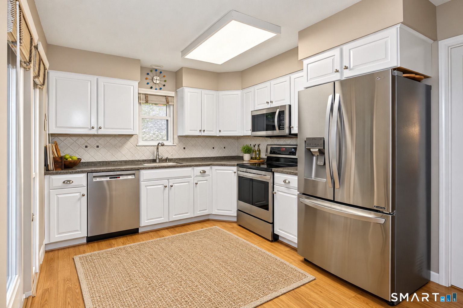 20 Conifer Lane Property Photo 7
