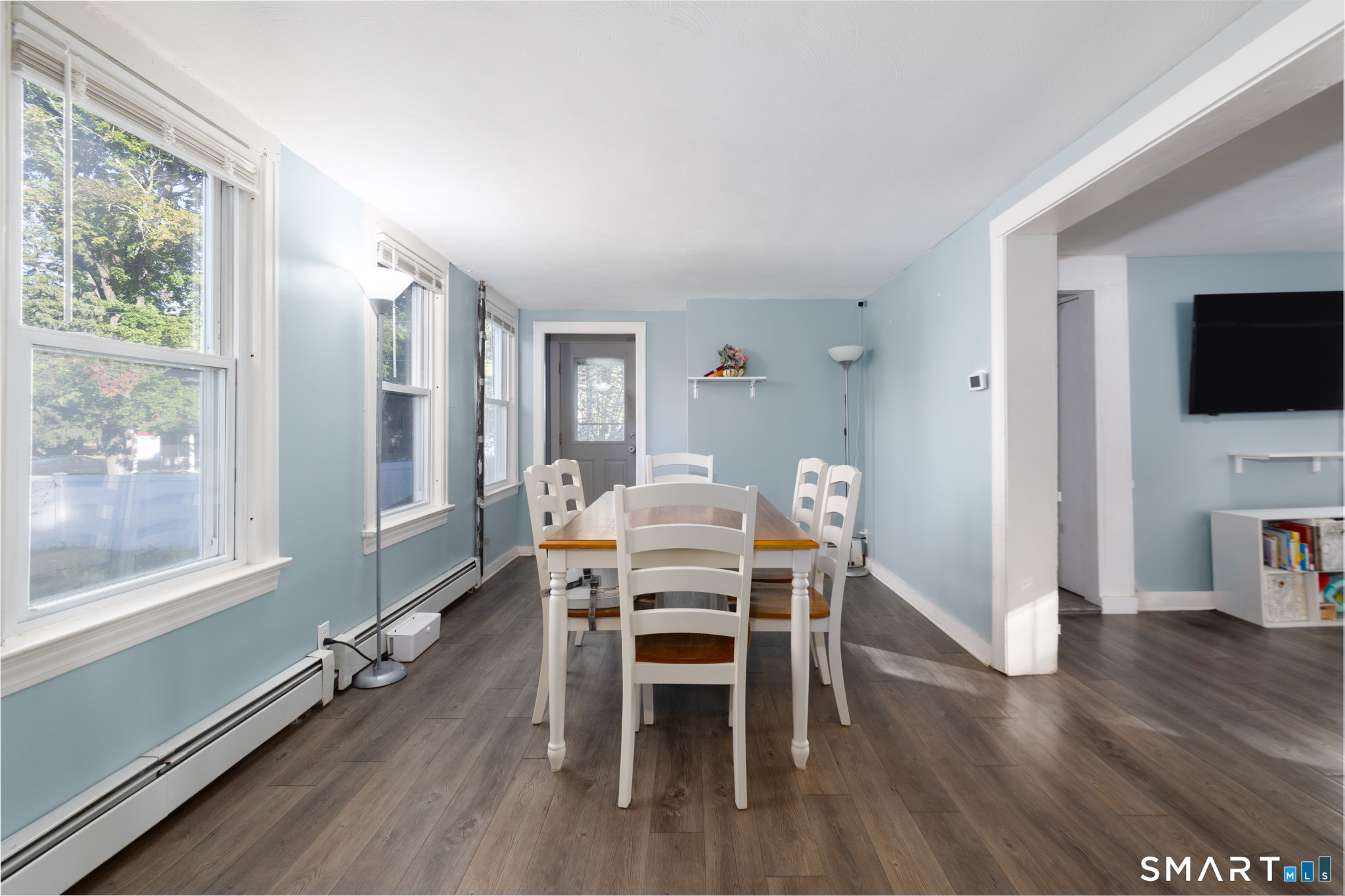 182 Elm North Street Property Photo 1