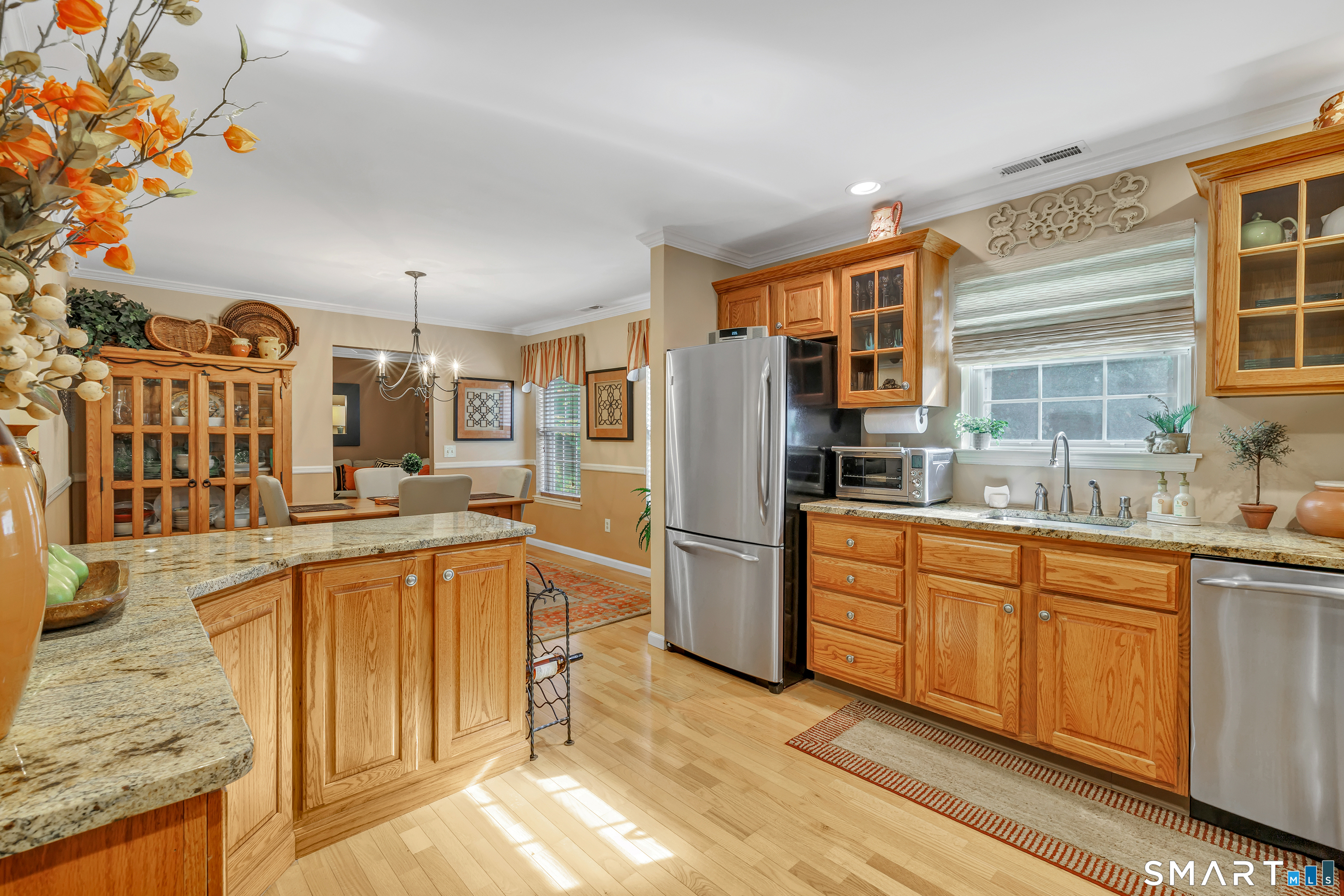 227 Mayfield 227 Drive Property Photo 14
