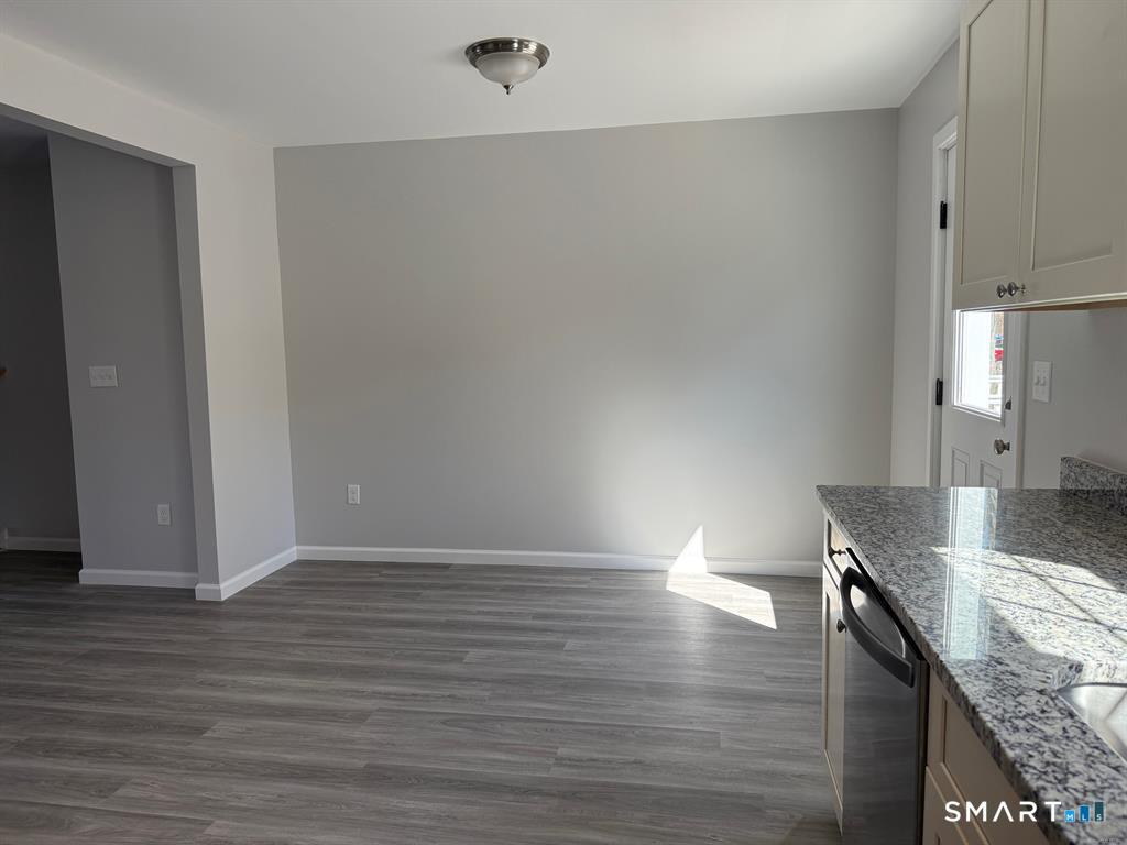 550 High 3 Street Property Photo 3