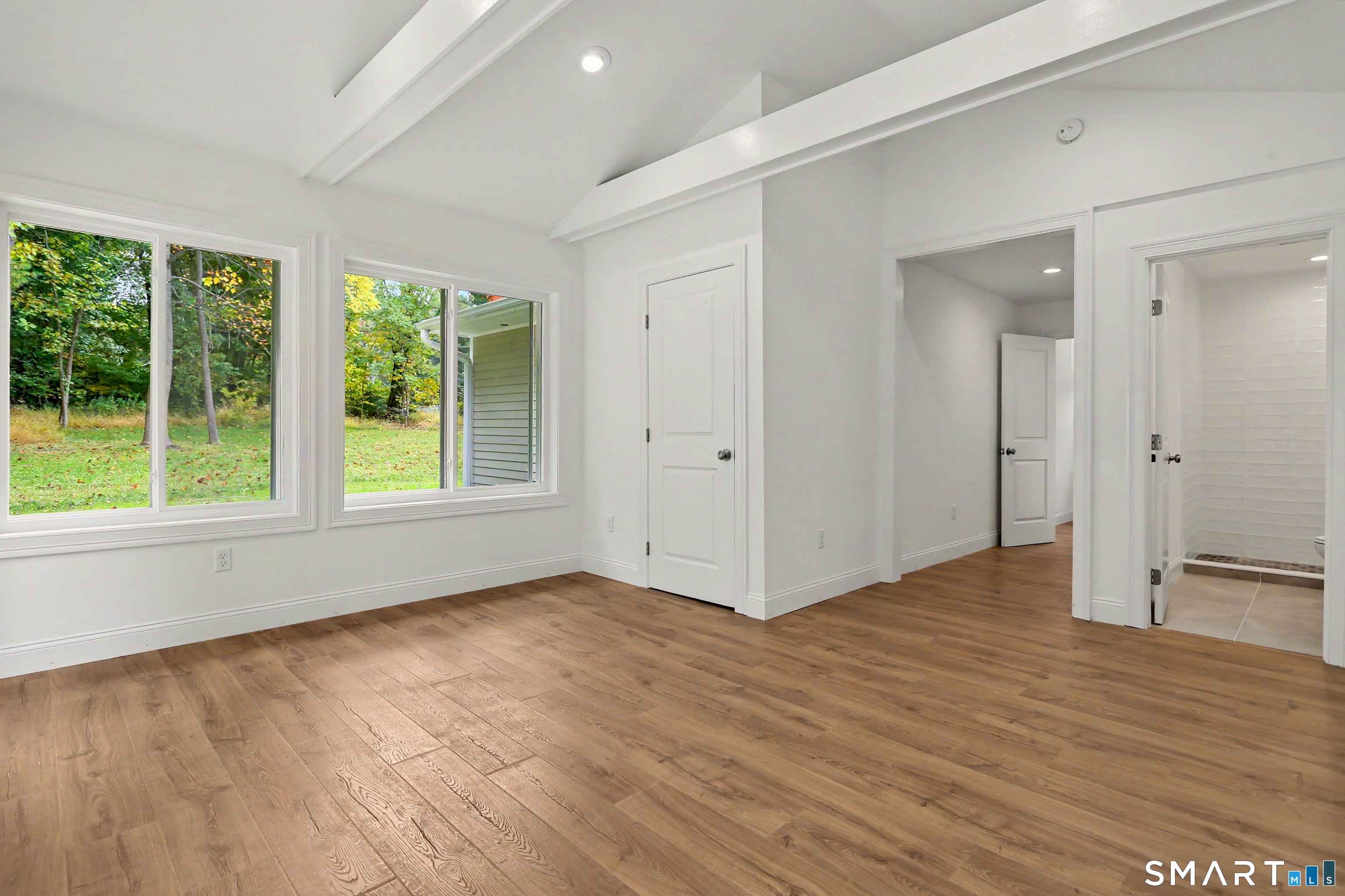 30 Maiden East Lane Property Photo 14