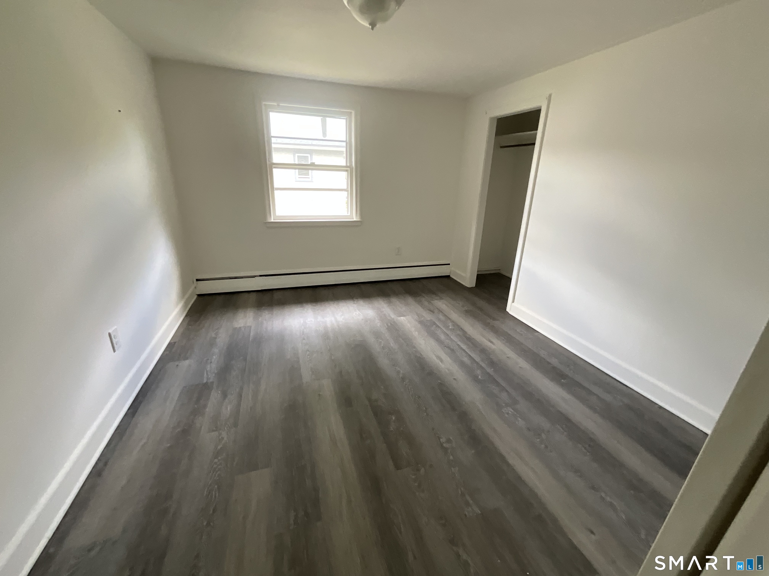 8 Burnham Street Property Photo 3