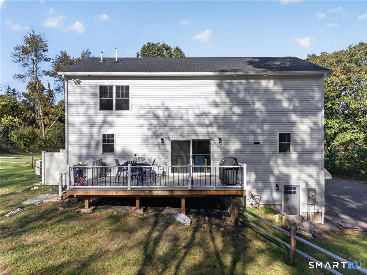490 Fitchville Road Property Photo 32