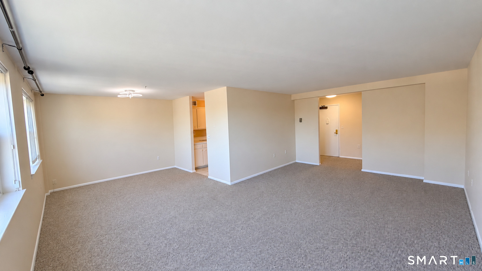 893 Farmington 1c Avenue Property Photo 3