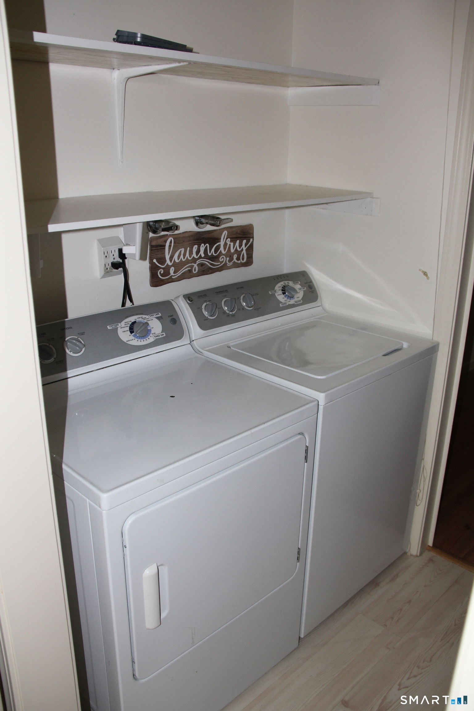 45 Tunxis 45 Village Property Photo 6