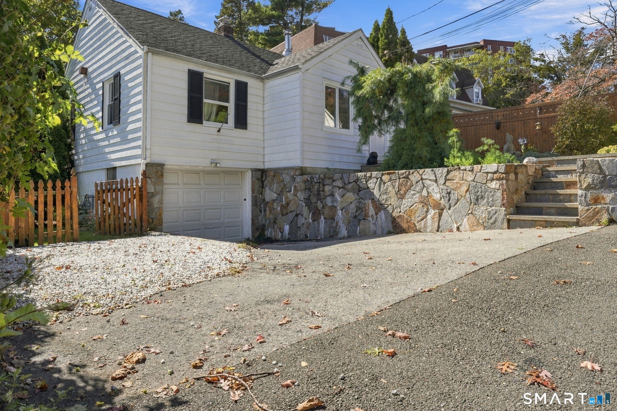 35 Holcomb Avenue Property Photo 1