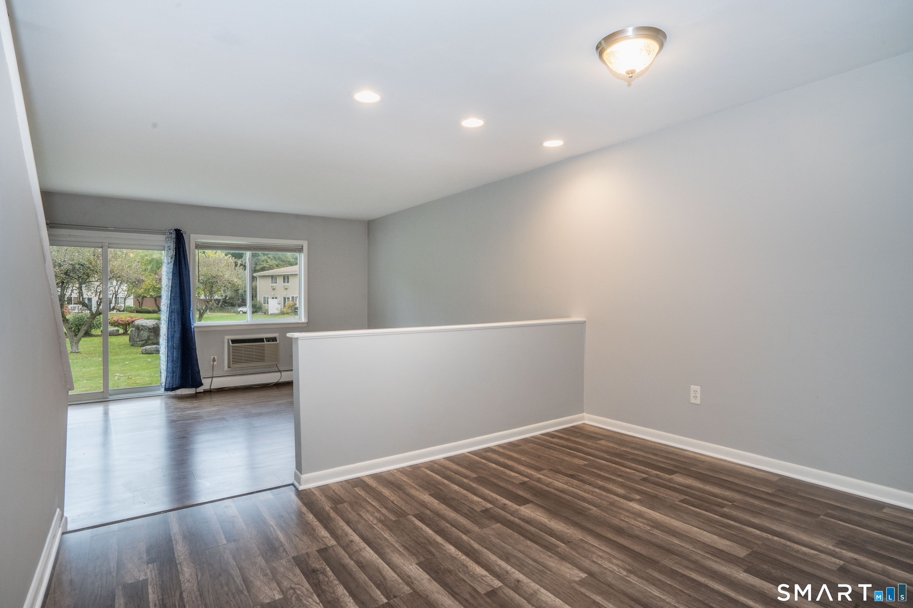 220 Main 6h Street Property Photo 11