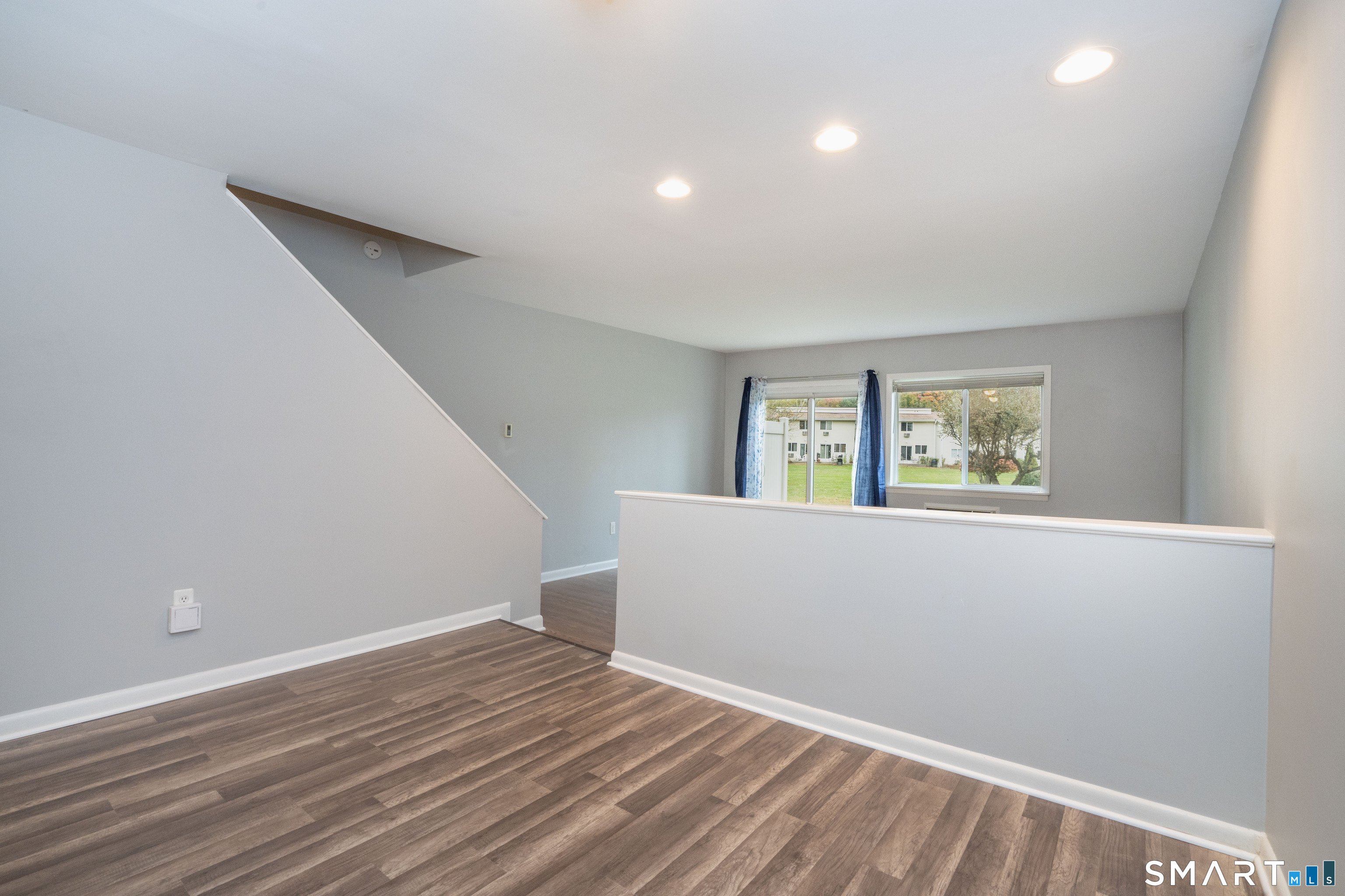 220 Main 6h Street Property Photo 12