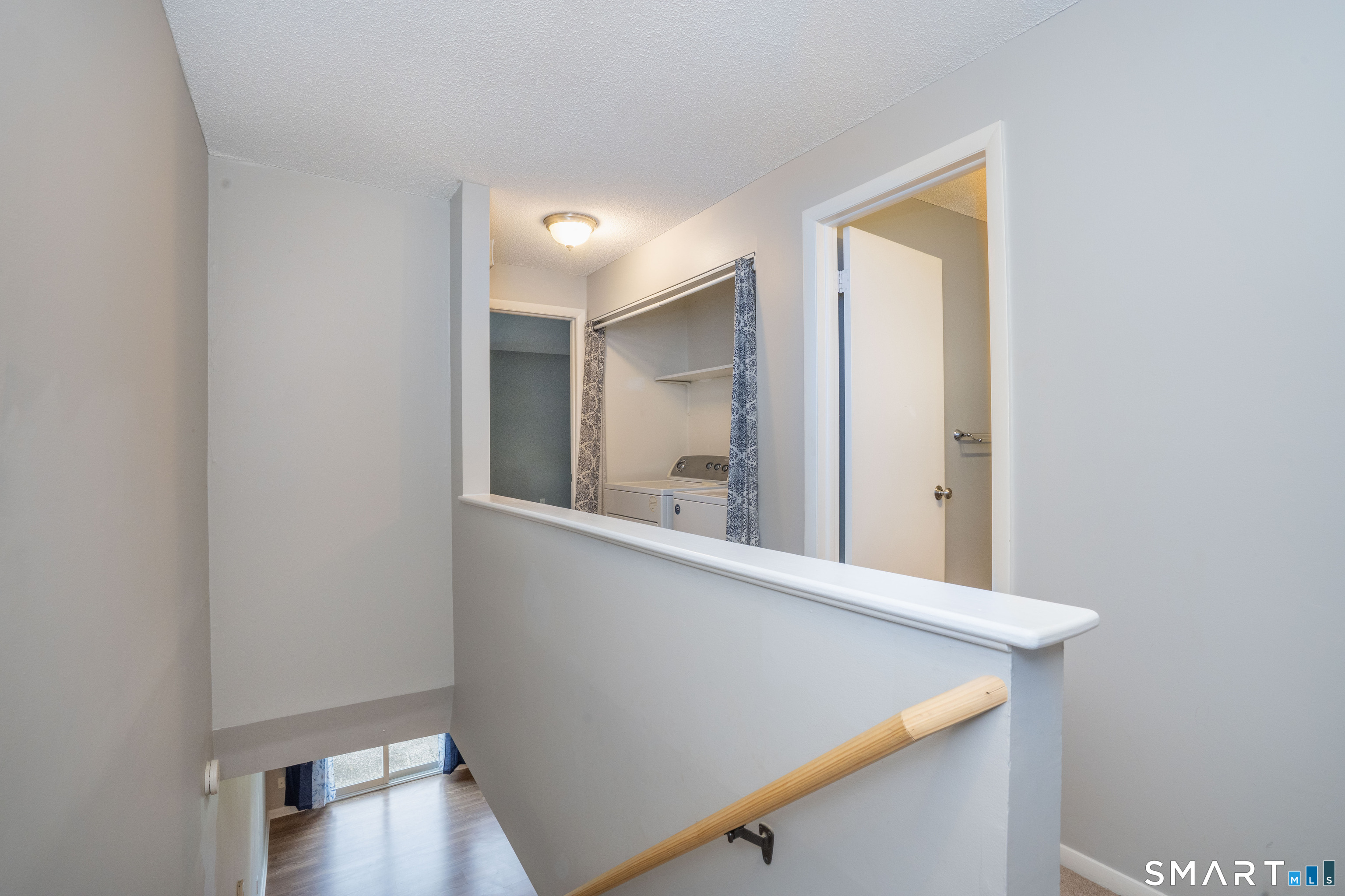 220 Main 6h Street Property Photo 15