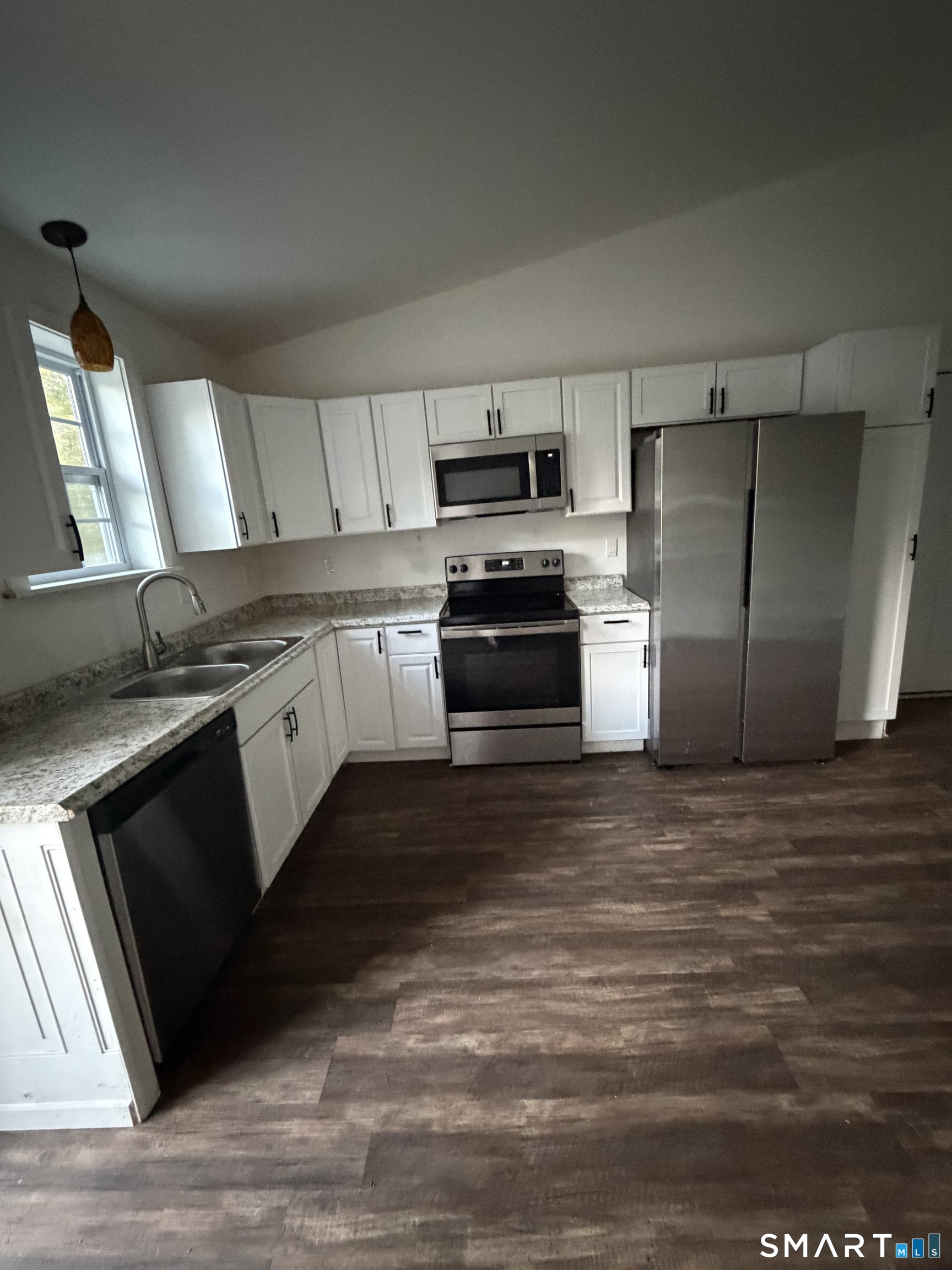 57 Mohegan Park Road Property Photo 2