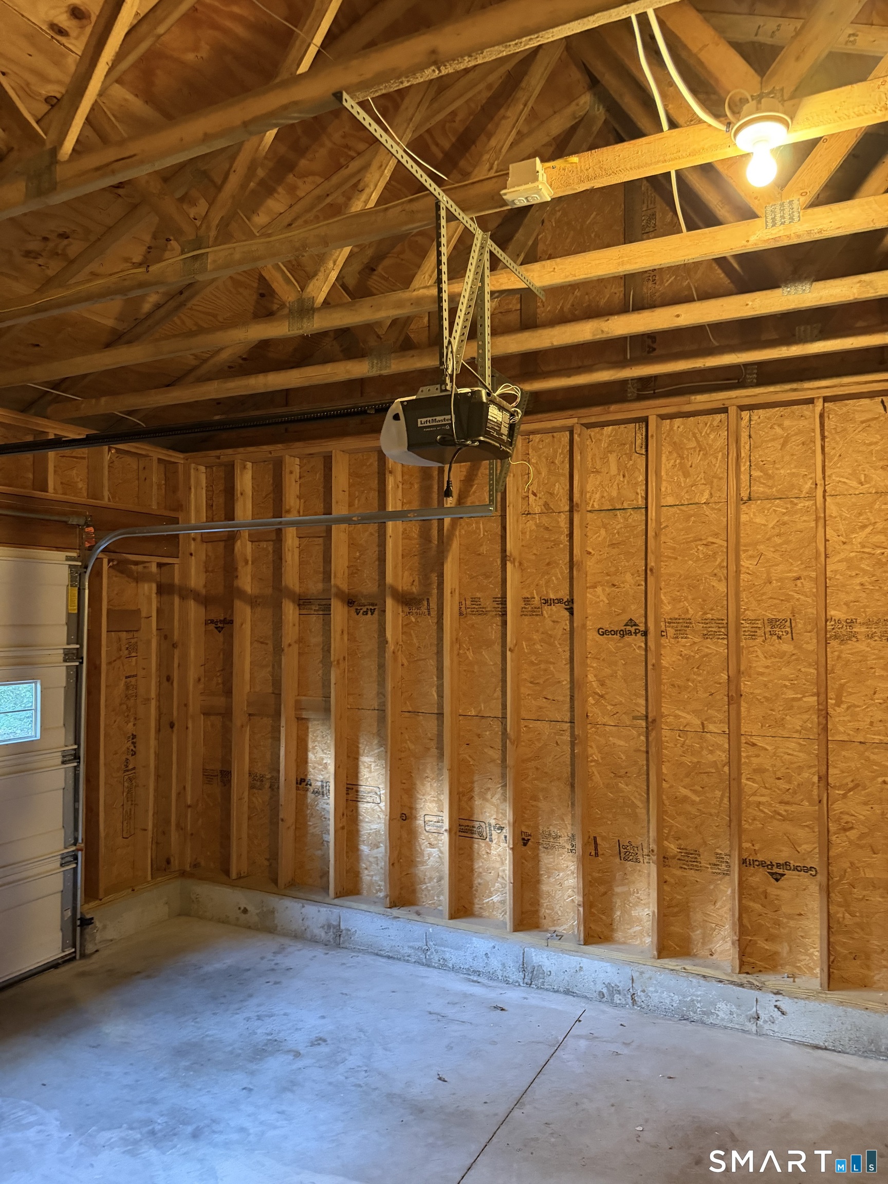 57 Mohegan Park Road Property Photo 12