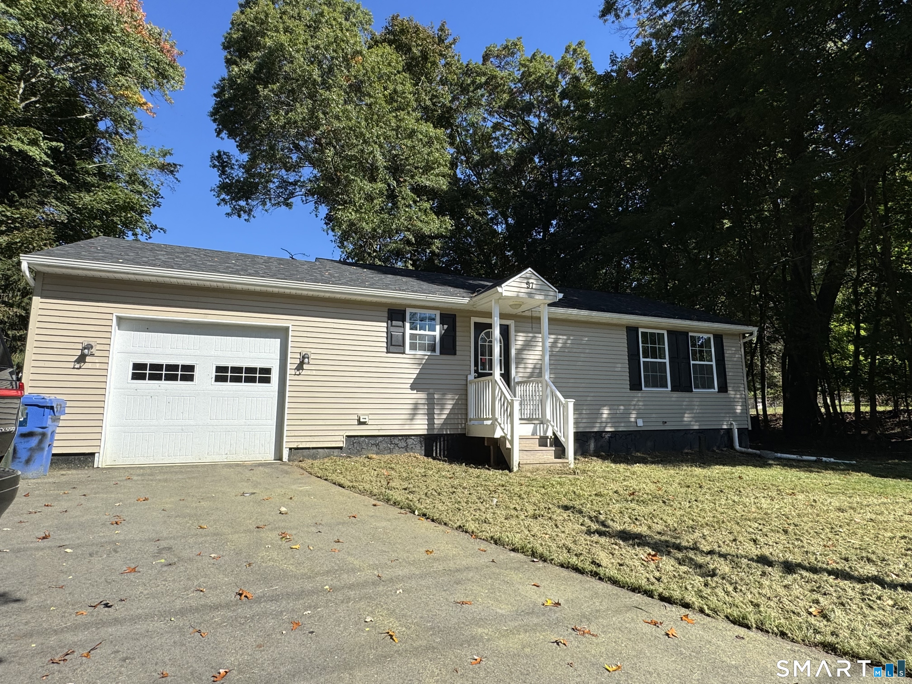 57 Mohegan Park Road Property Photo 15