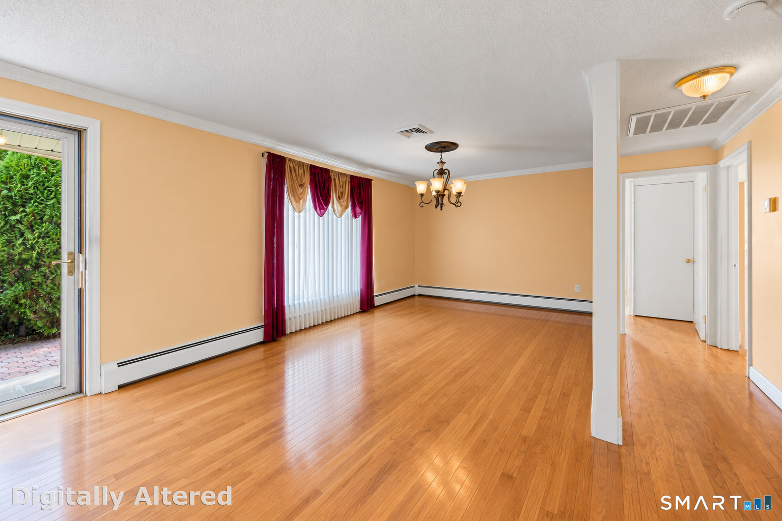 26 Downing Circle Property Photo 6