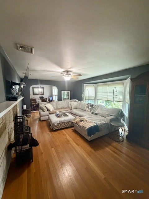 16 Seminole Street Property Photo 4