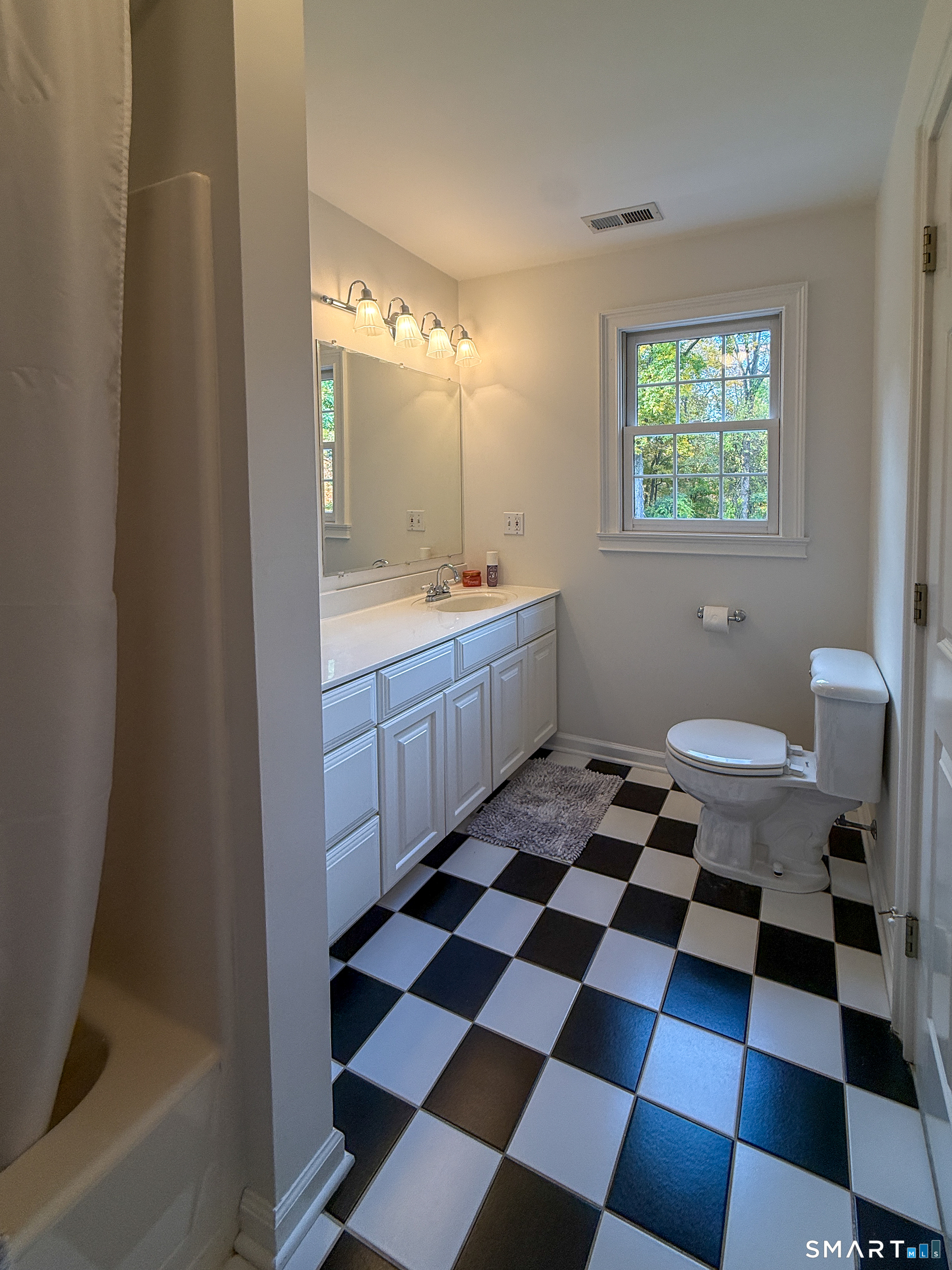 135 Patriot Road Property Photo 24