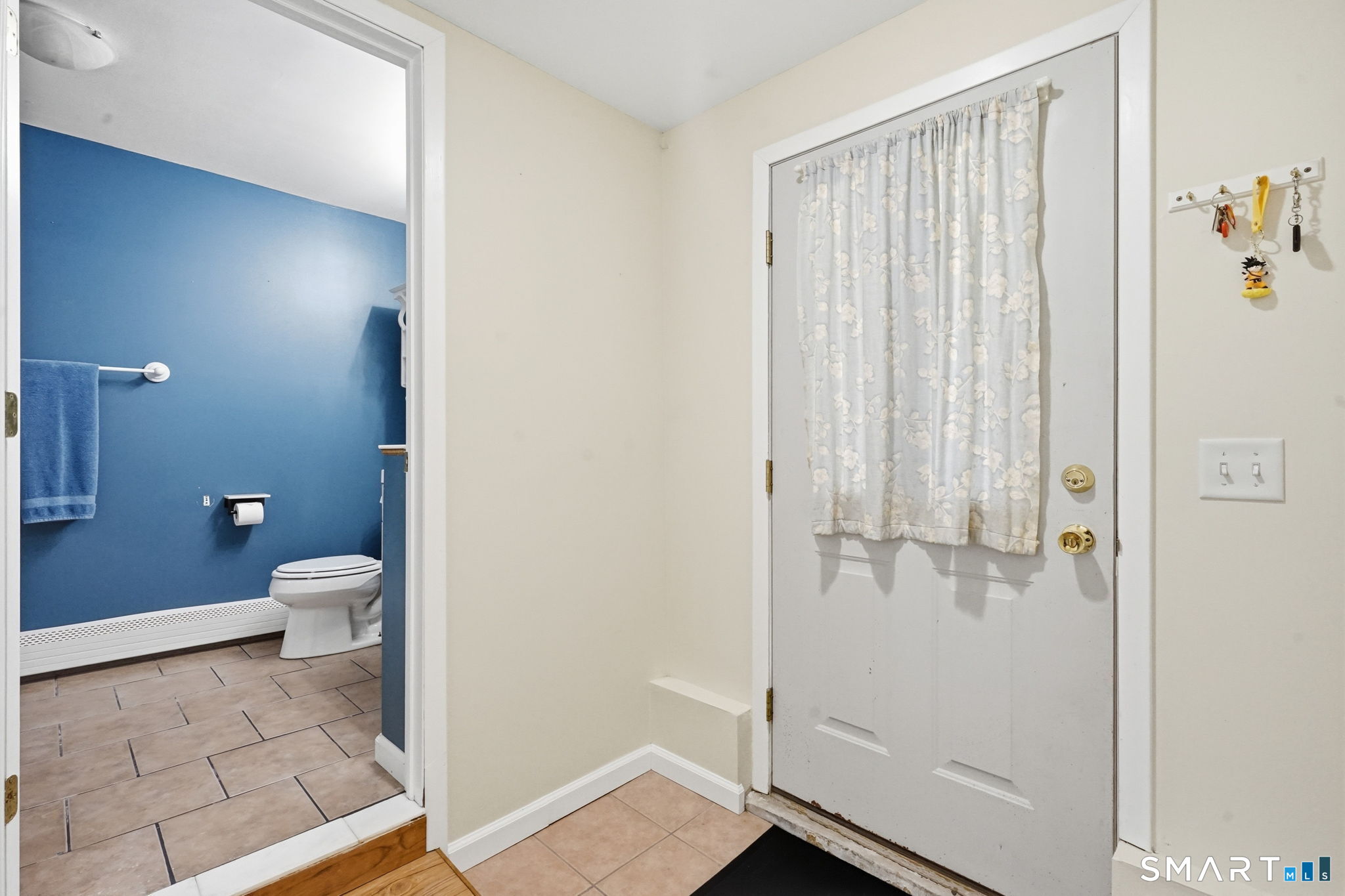 552 Long Hill Avenue Property Photo 34