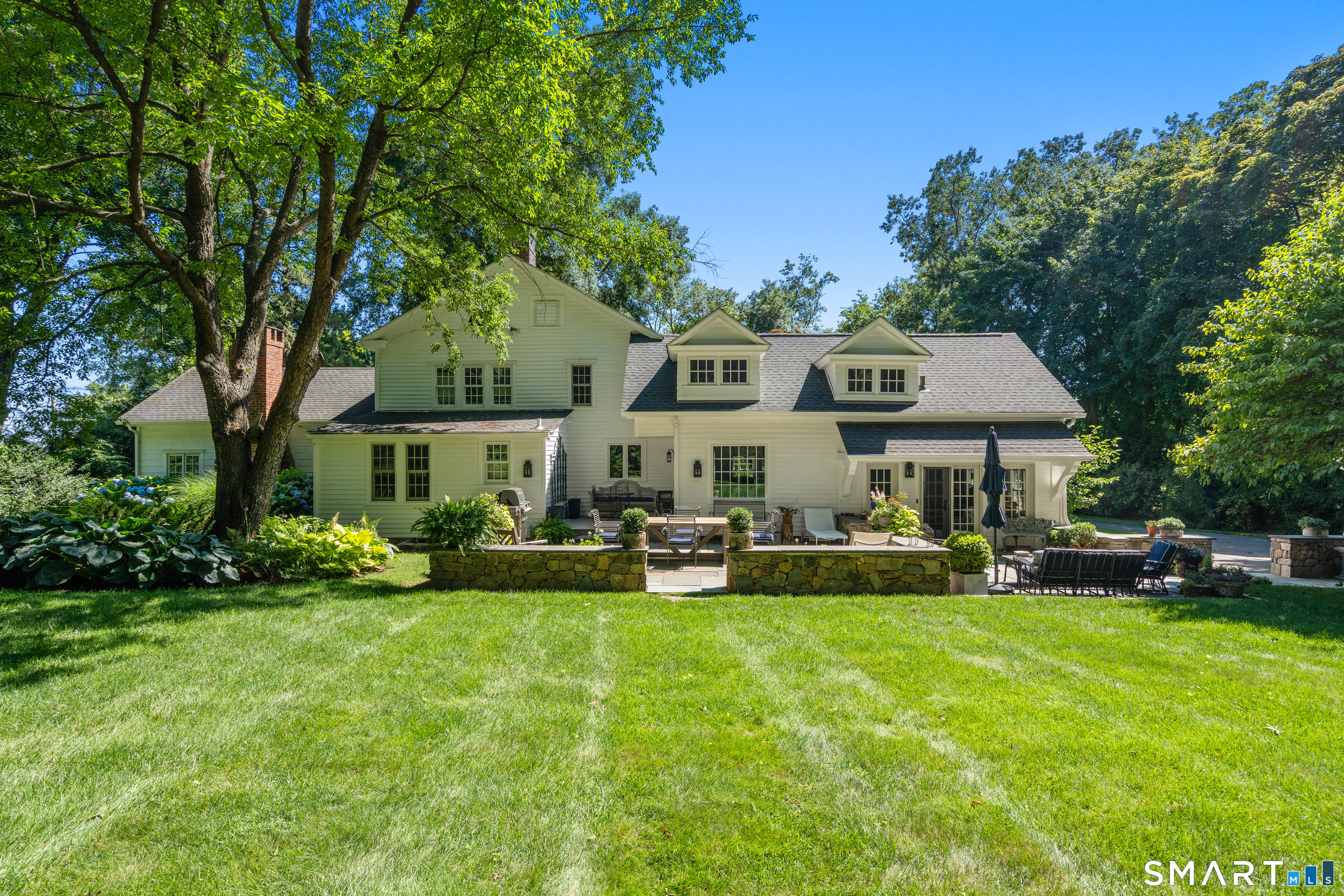 60 Old Saugatuck Road Property Photo 5
