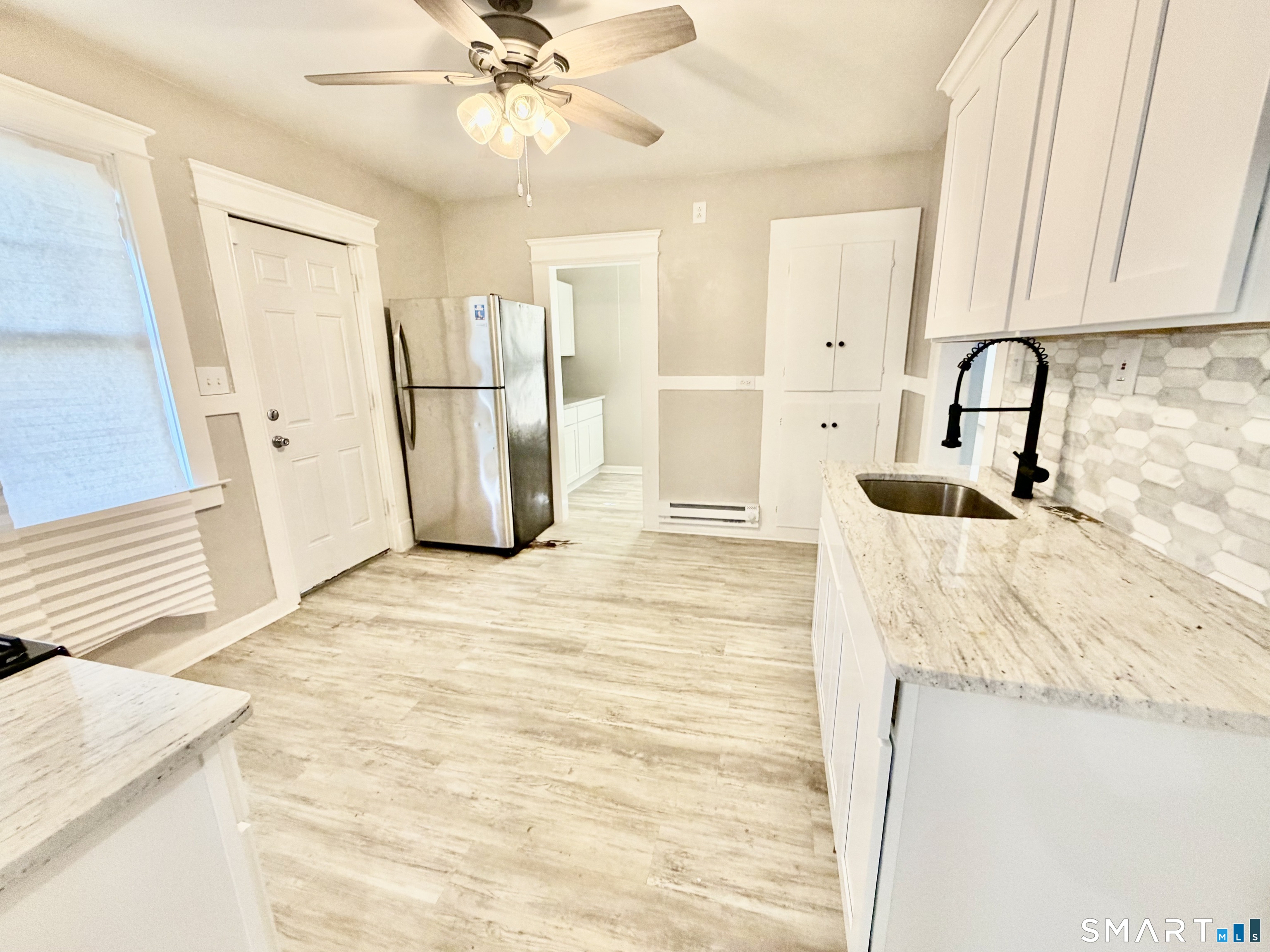 702 Cooke Street Property Photo 5