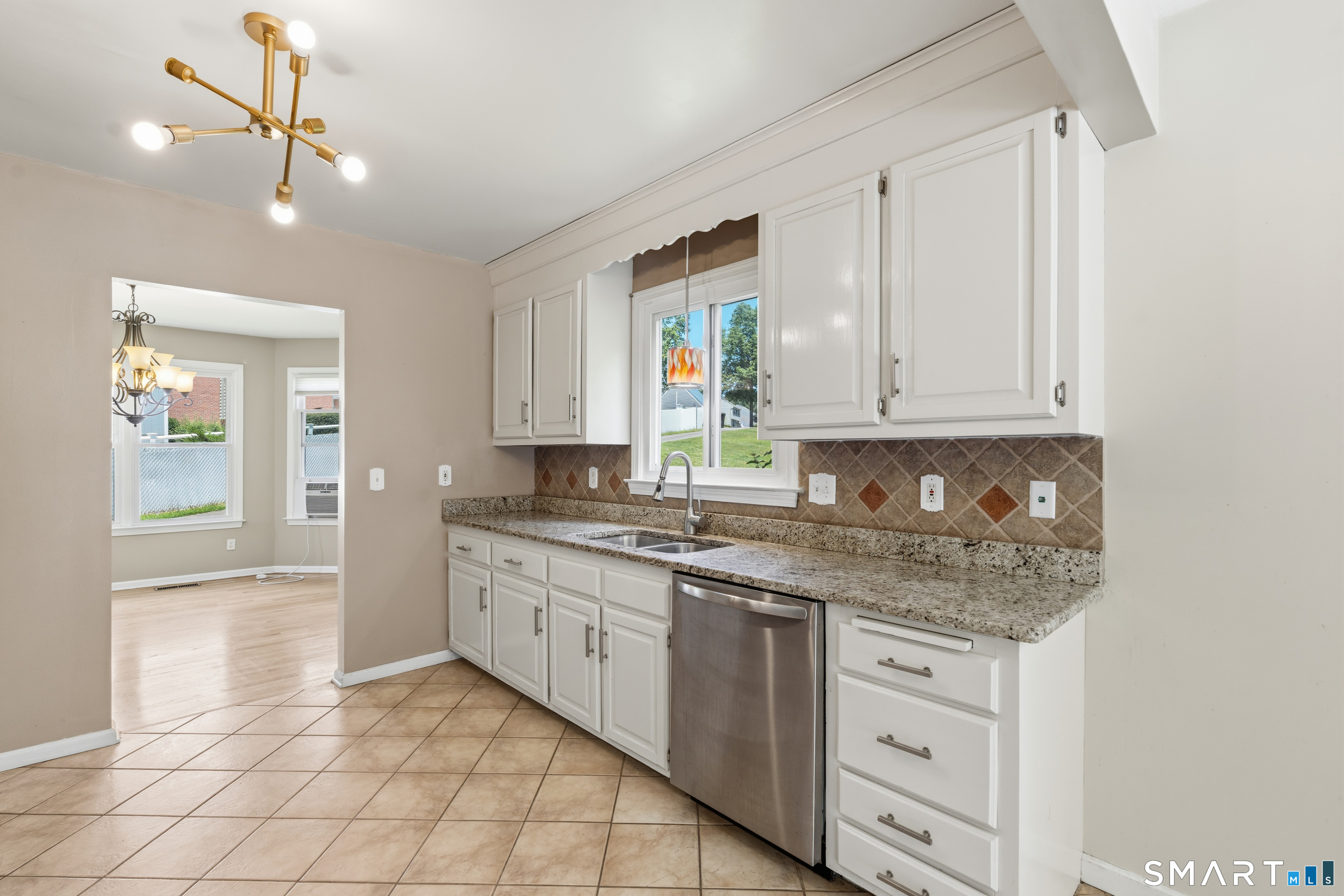 86 Beth Ann Circle Property Photo 6