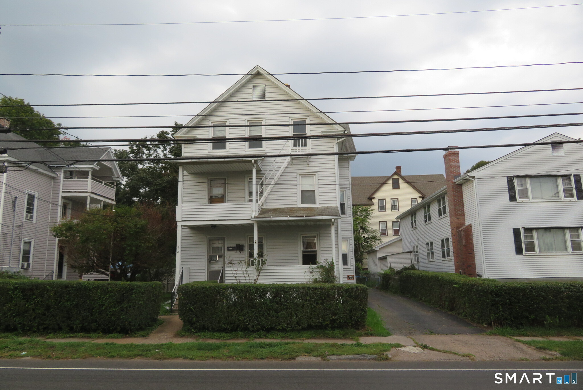 418 East 2nd Floor Street Property Photo 1