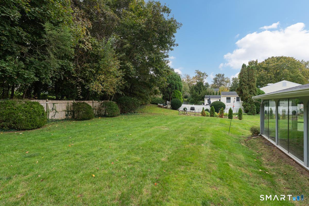 9 Victoria Drive Property Photo 29