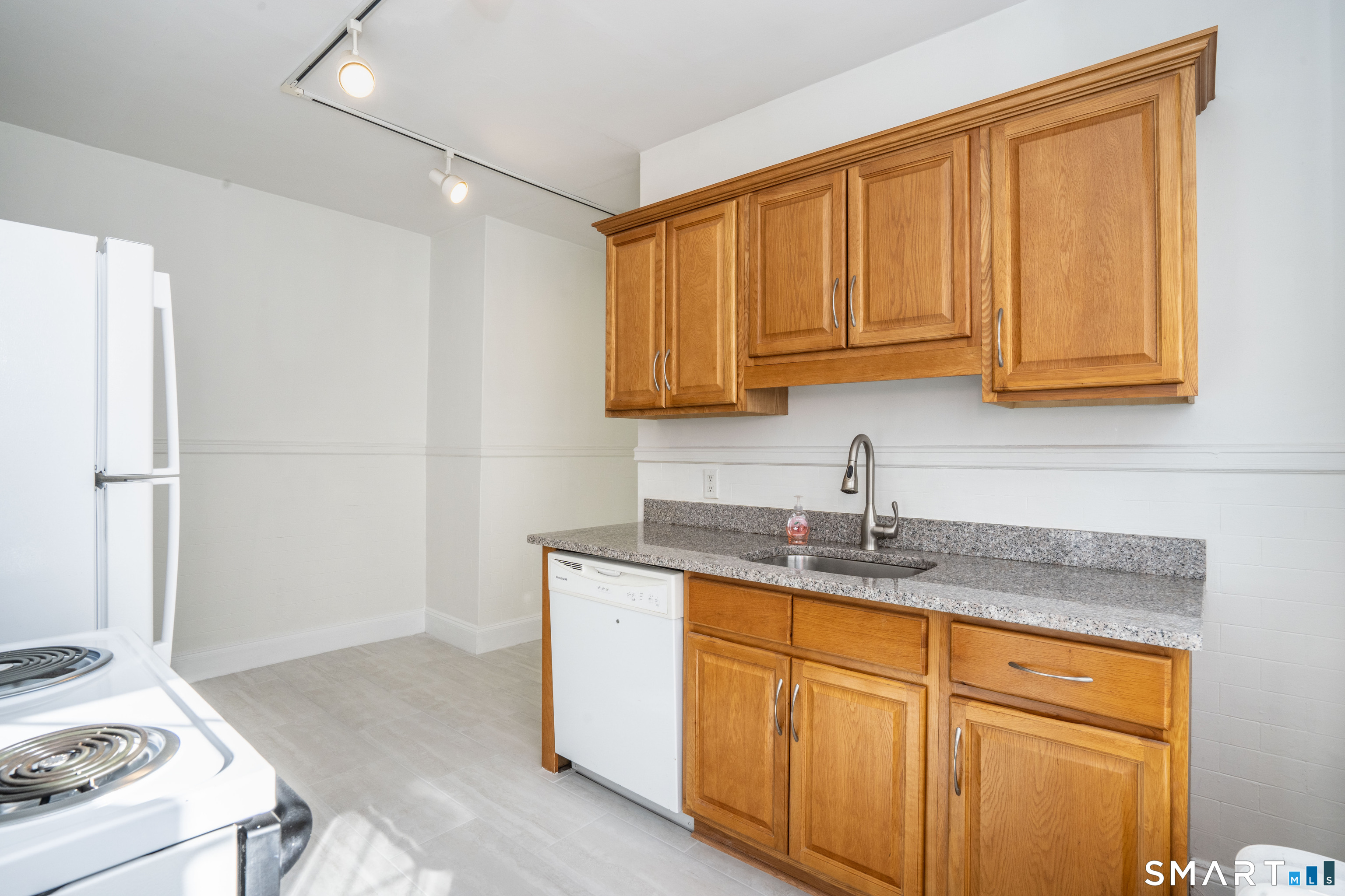 80 Lancaster Road Property Photo 14