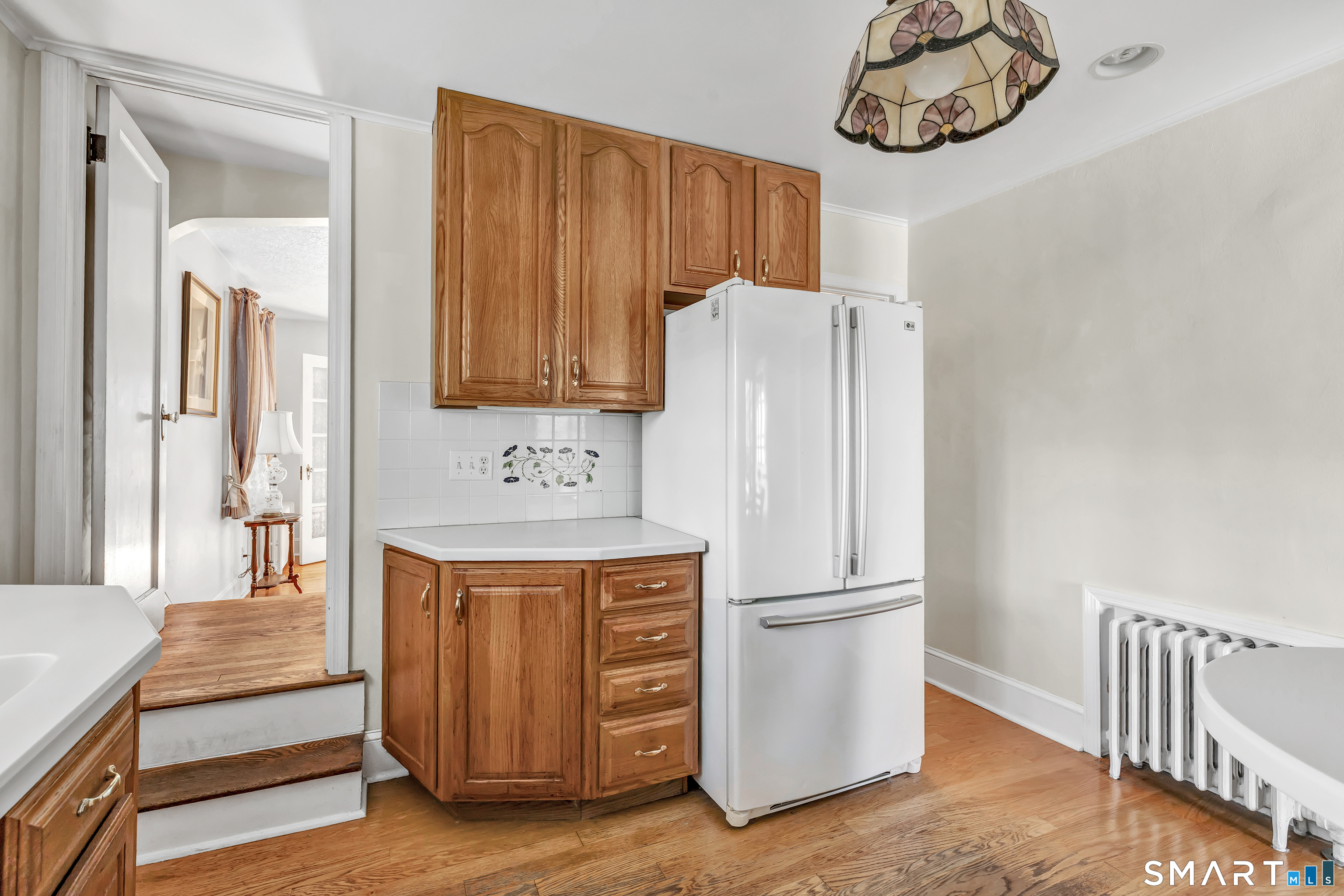 478 Woodlawn Avenue Property Photo 4