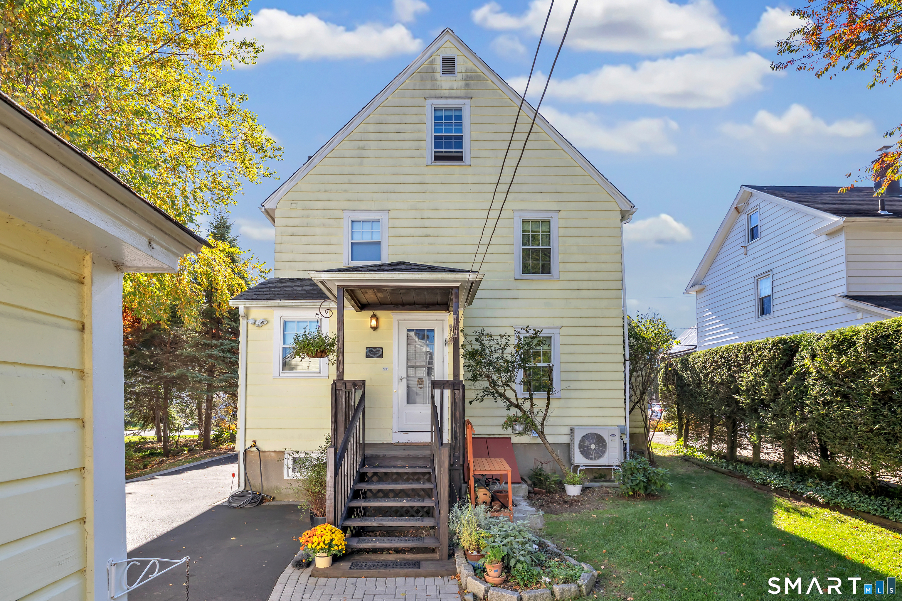 478 Woodlawn Avenue Property Photo 28