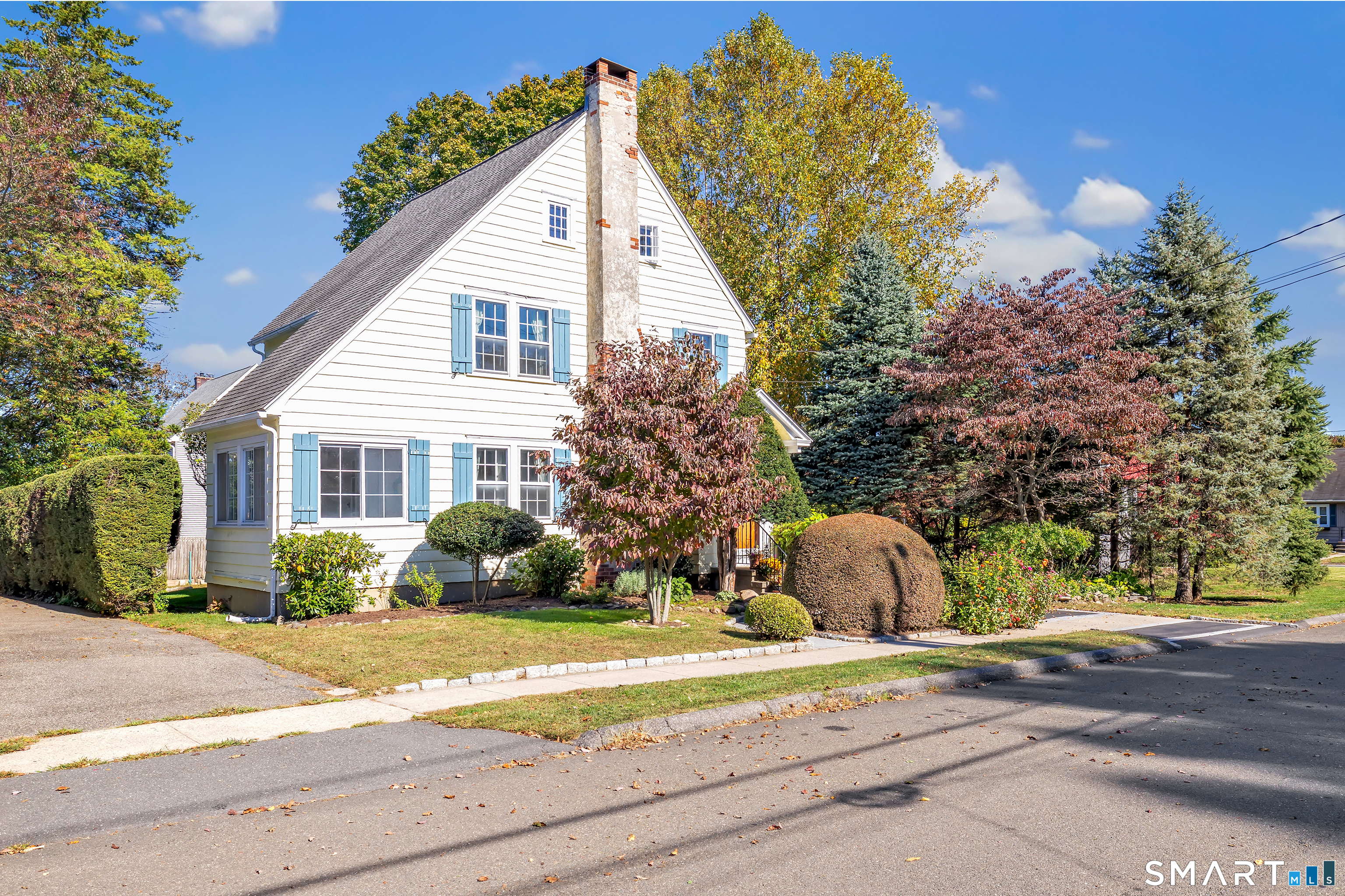 478 Woodlawn Avenue Property Photo 34