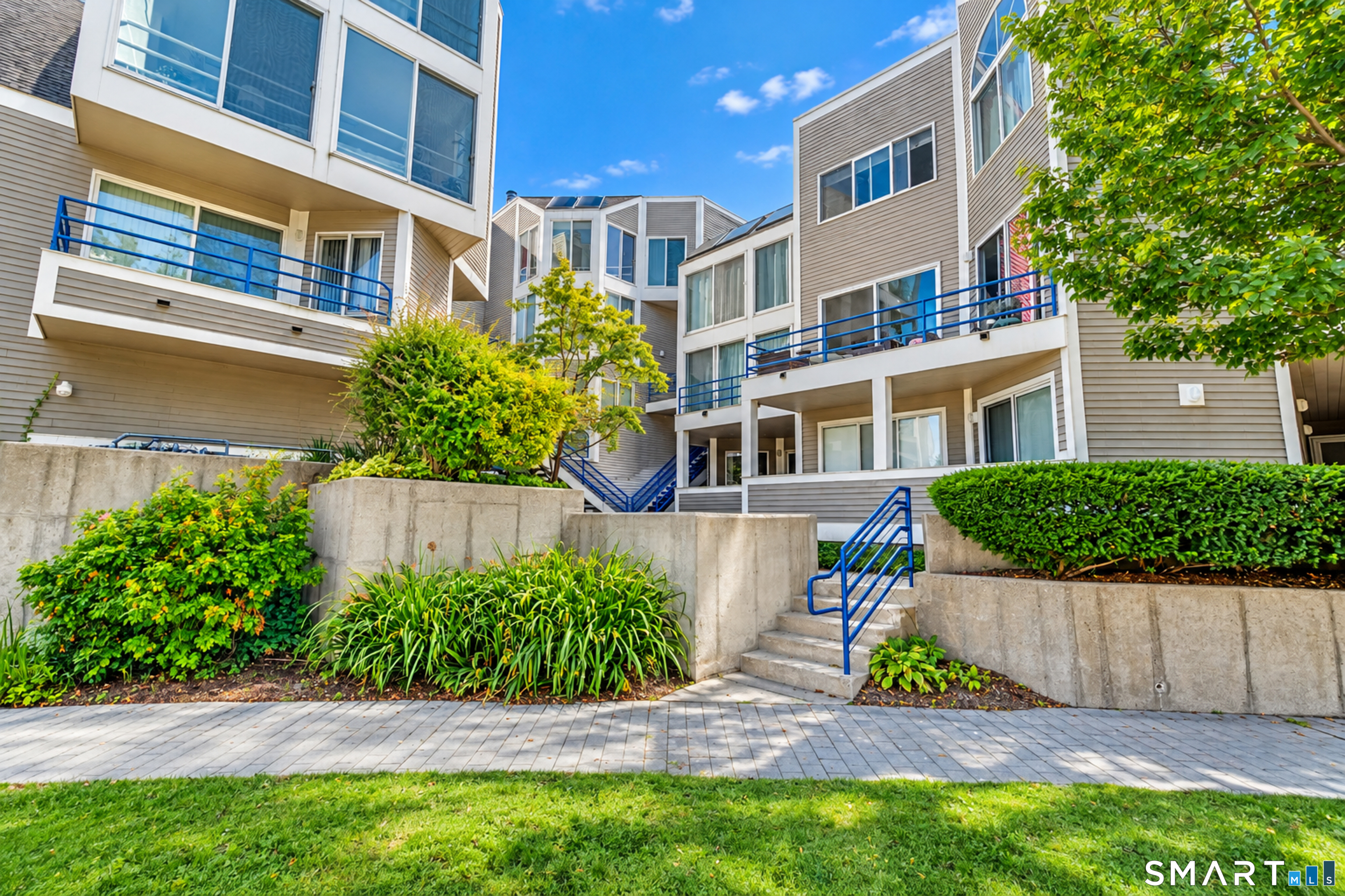 68 Harbour 68 Close Property Photo 10