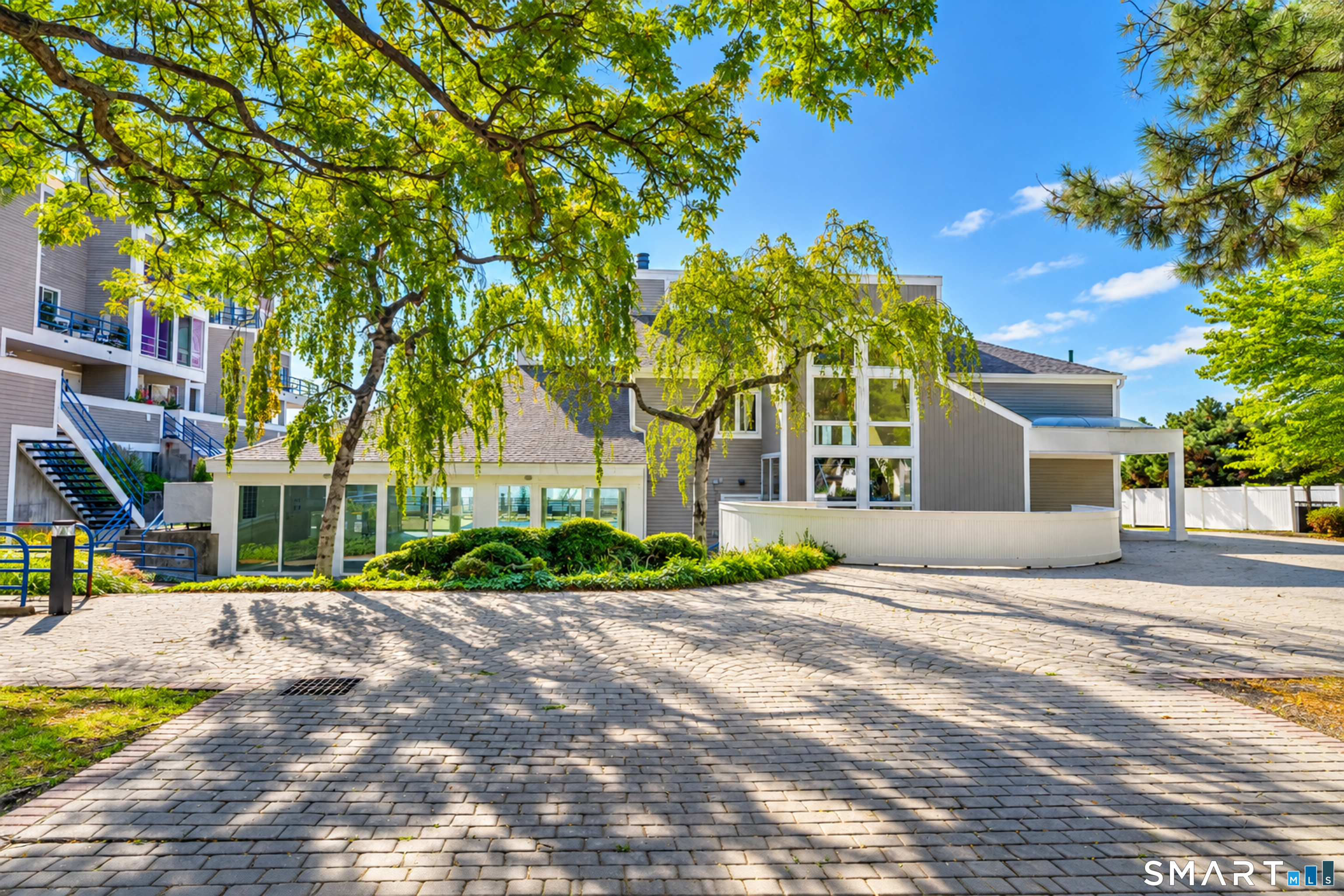 68 Harbour 68 Close Property Photo 11