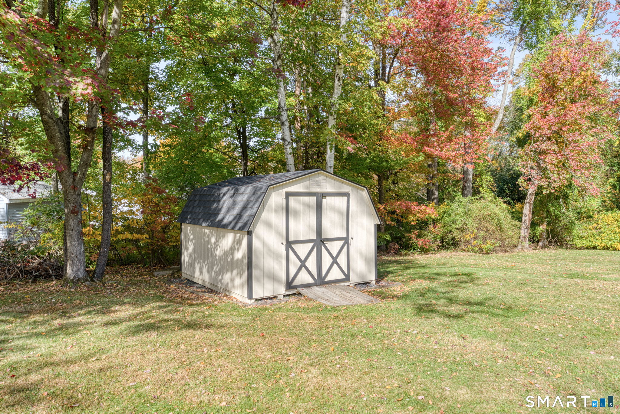 216 Lynnrich Drive Property Photo 8