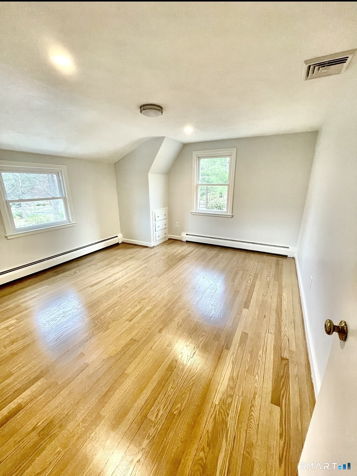 661 Chestnut Hill Road Property Photo 13