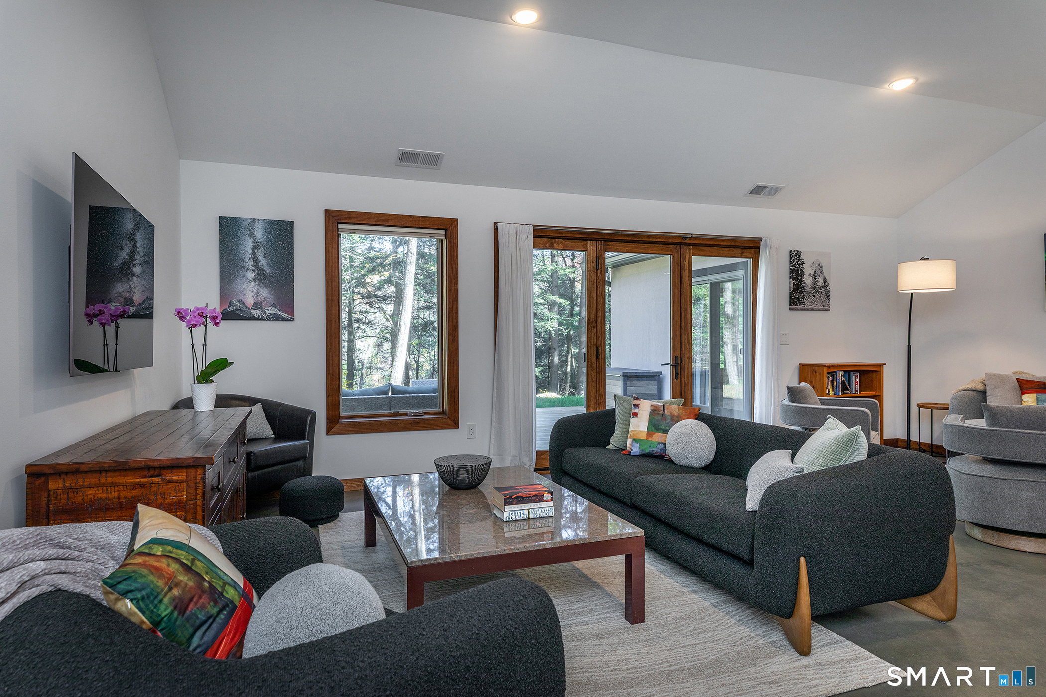 6 Kubish Road Property Photo 7
