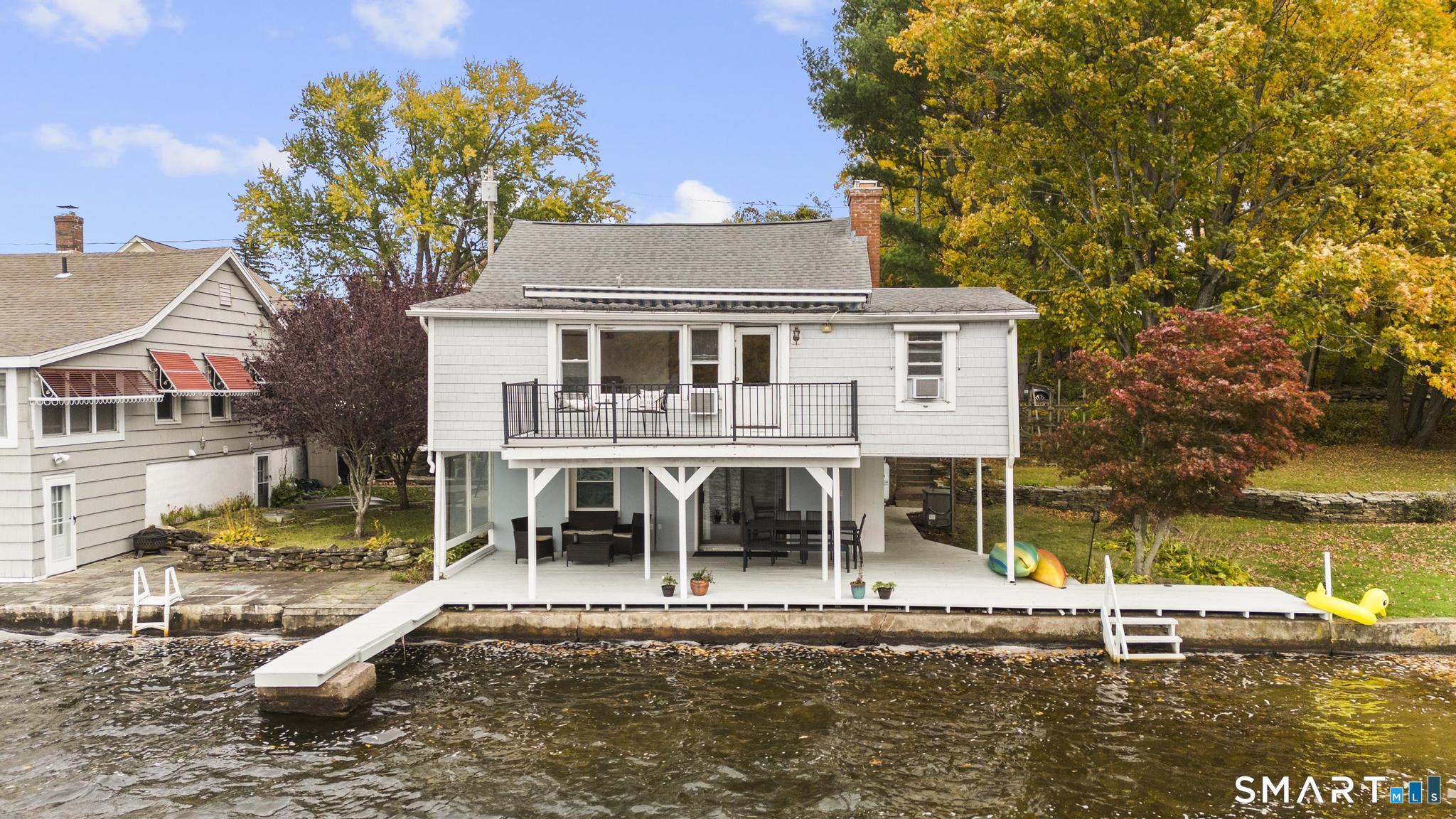 10 Lakeside Lane Property Photo 1