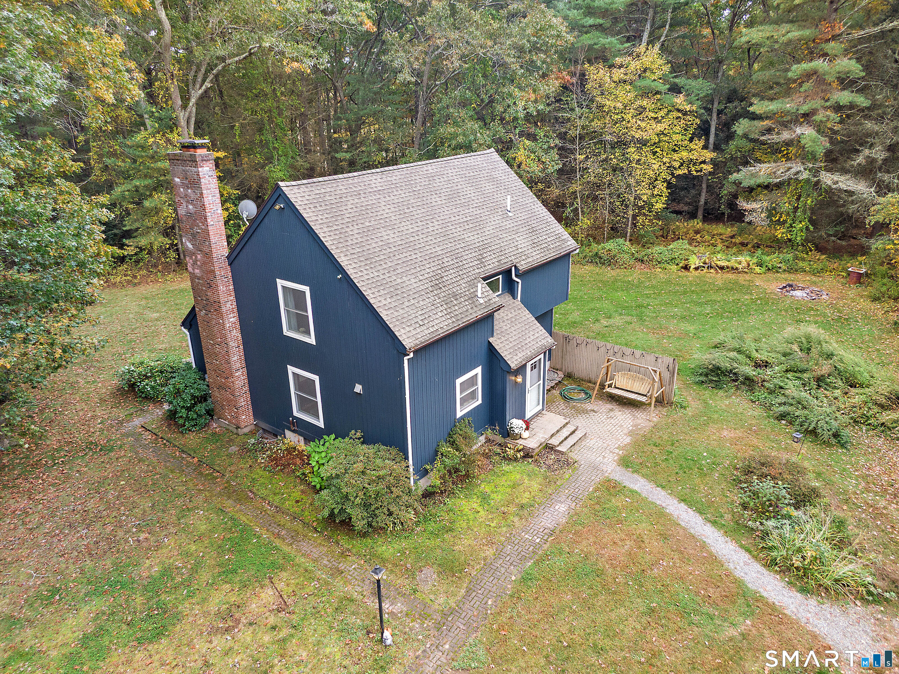 155 Lovers Lane Property Photo 3