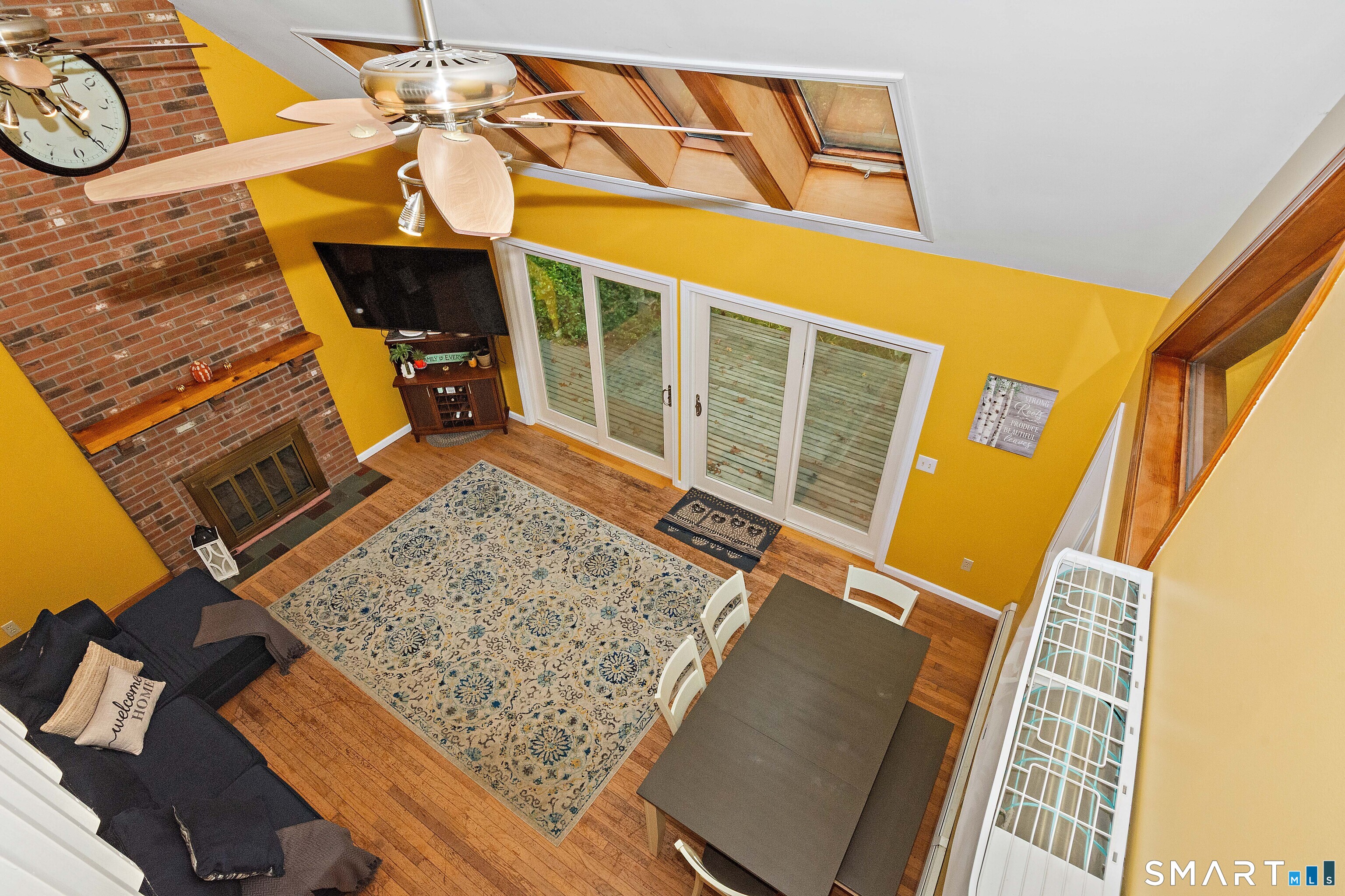 155 Lovers Lane Property Photo 18