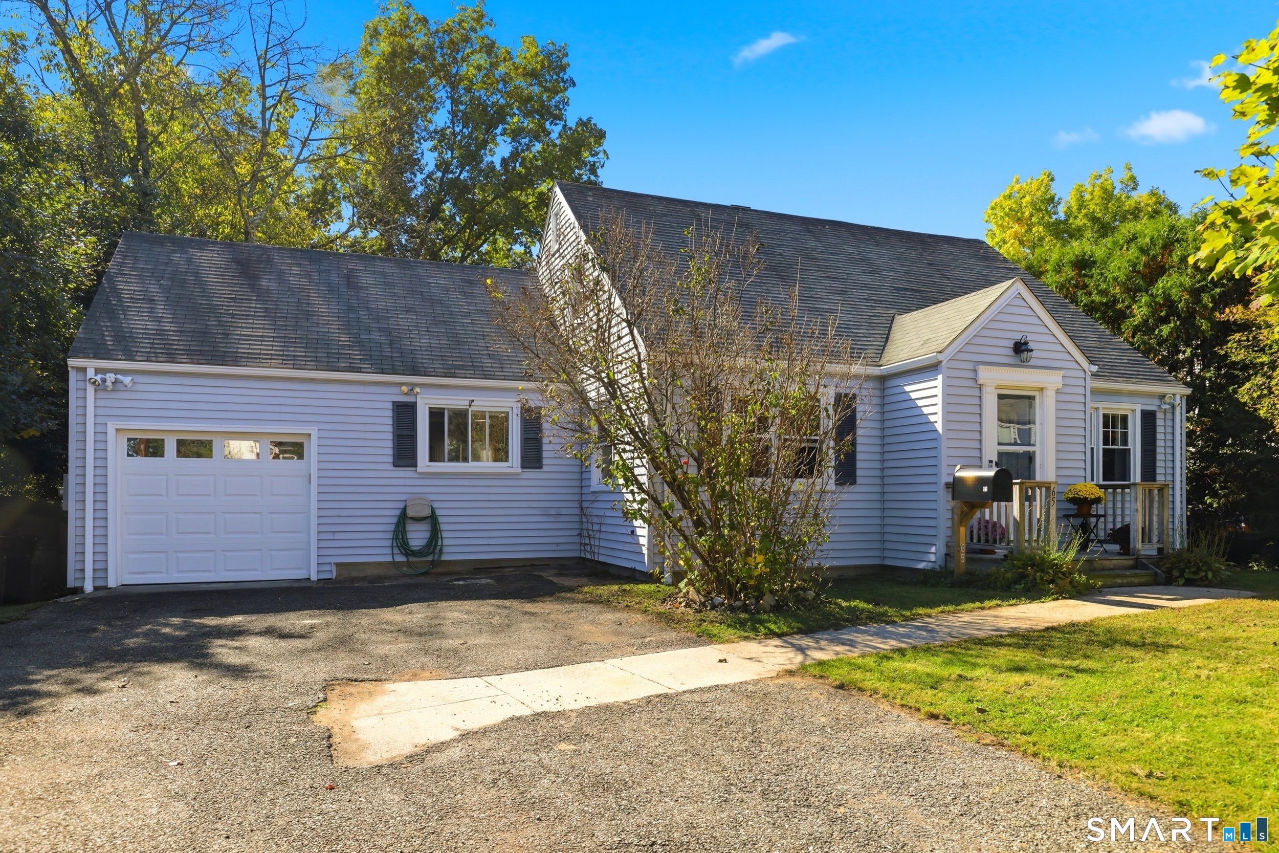 65 Bellmere Avenue Property Photo 2