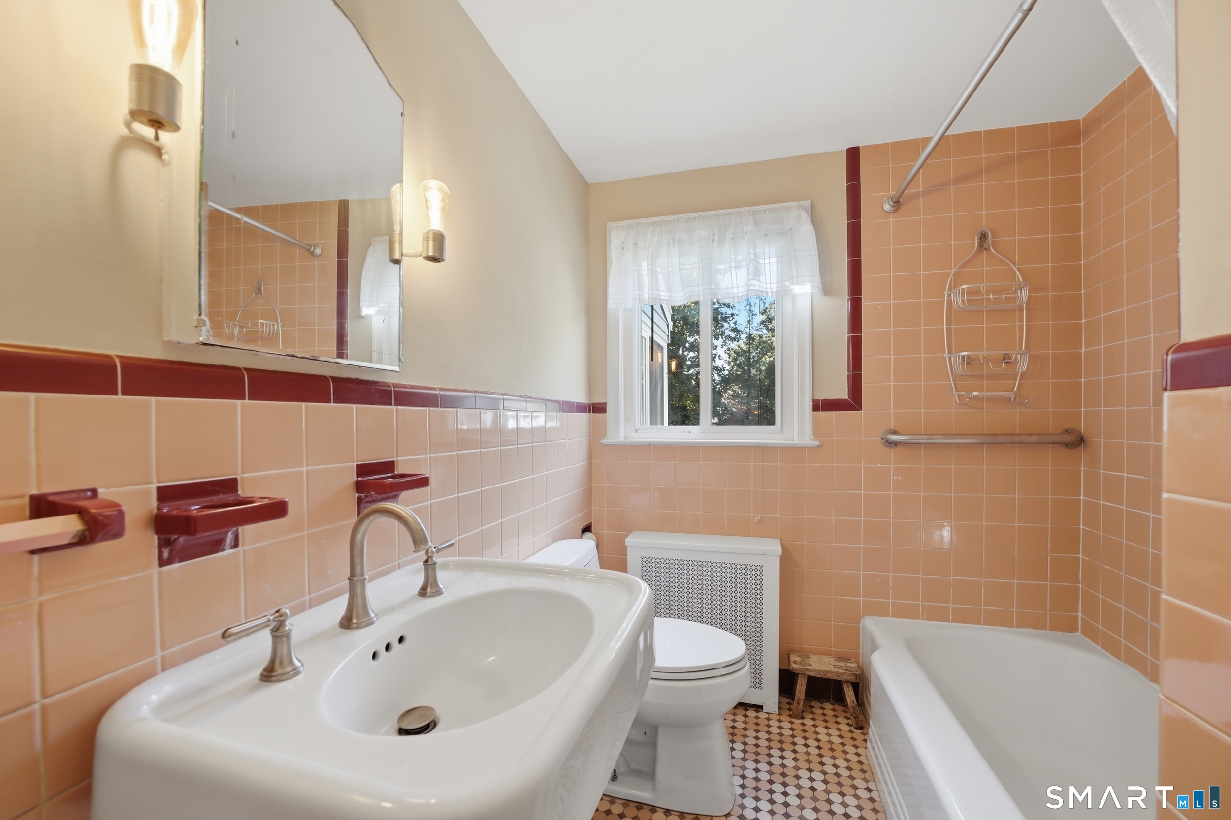65 Bellmere Avenue Property Photo 18