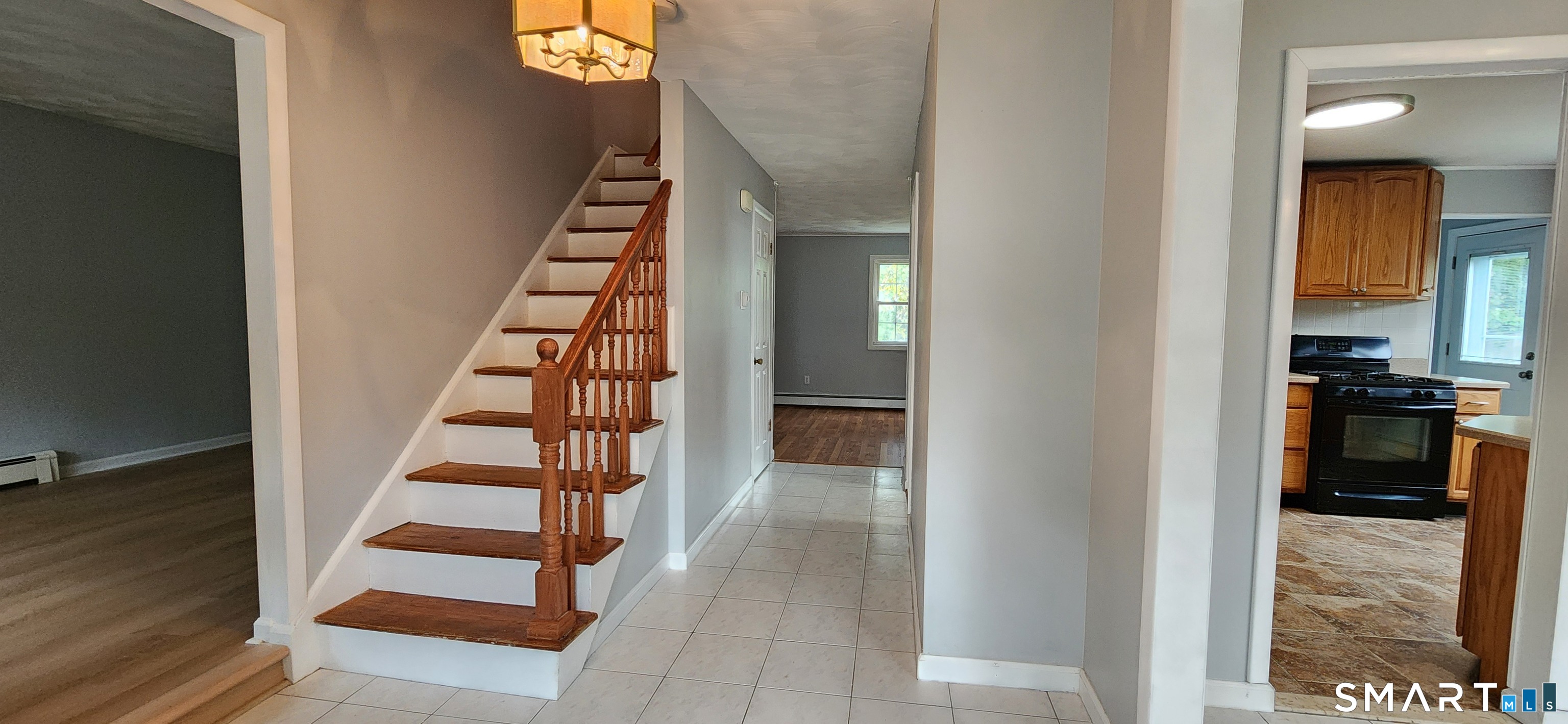141 Flower Drive Property Photo 3