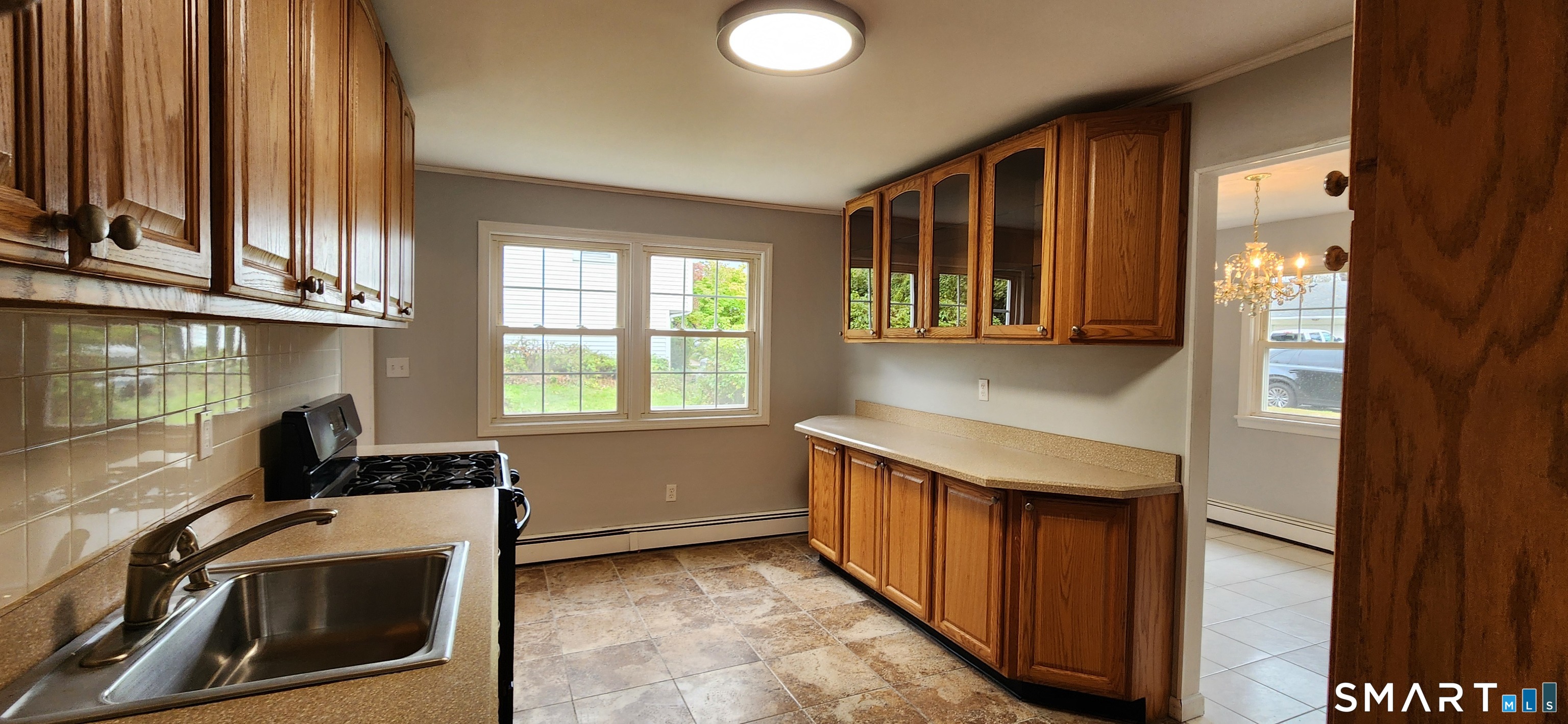 141 Flower Drive Property Photo 11